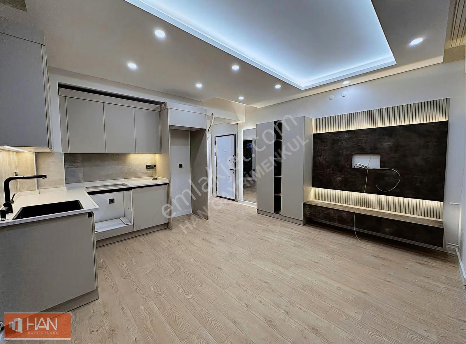 V. Aydoğmuş Mah. 1+1 Ultra Lüks Yüksek Kredili Havuzlu Satılık - Görsel 29