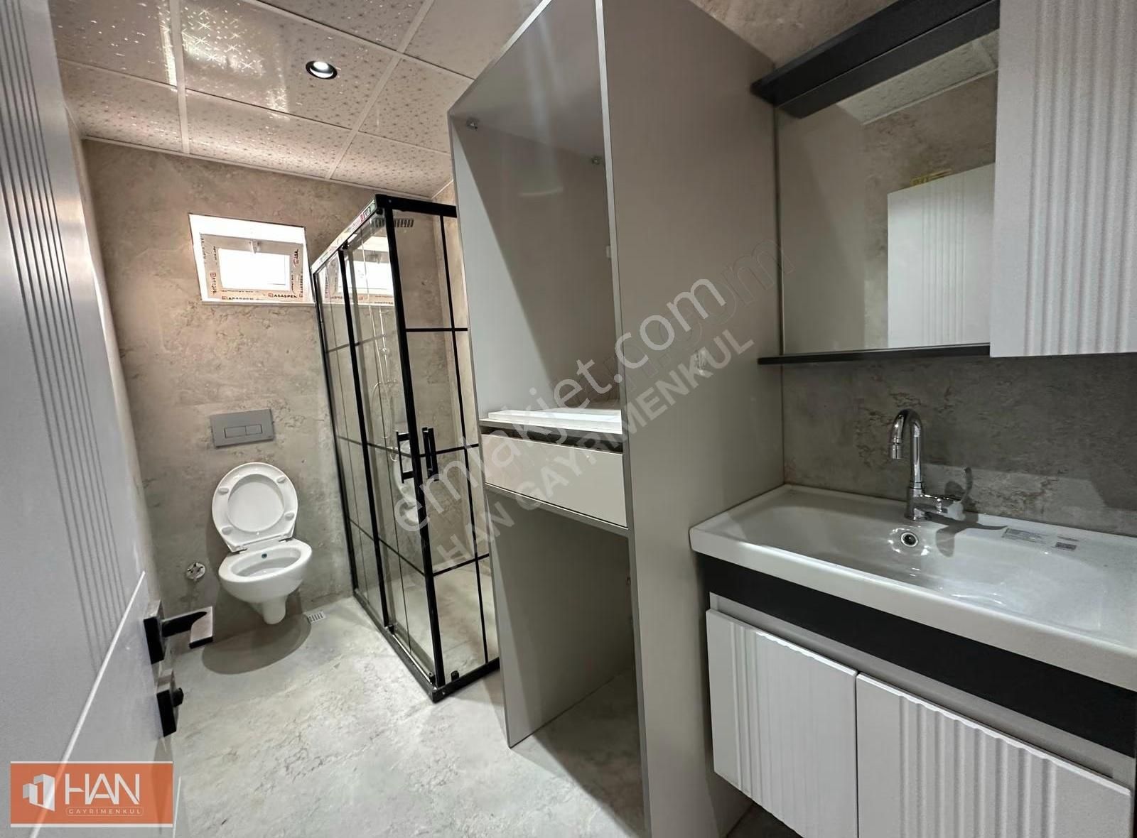 V. Karşıyaka'da 1+1 Geniş Işıl Işıl Satılık Daire - Görsel 18