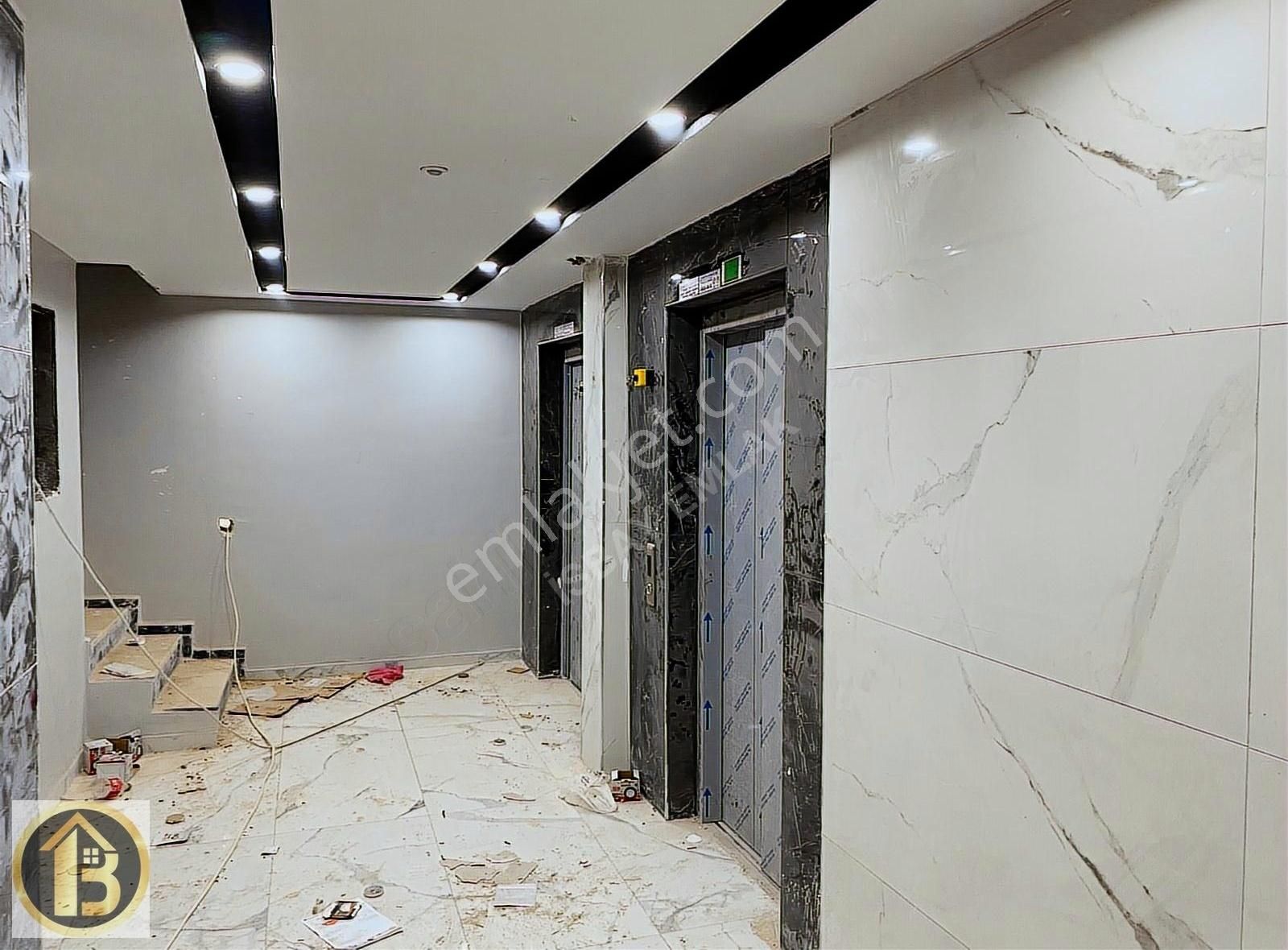 Muhitin Gözdesi Elit Binada Eski Avm Yanı Satılık 1+1 Lüks Daire - Görsel 12