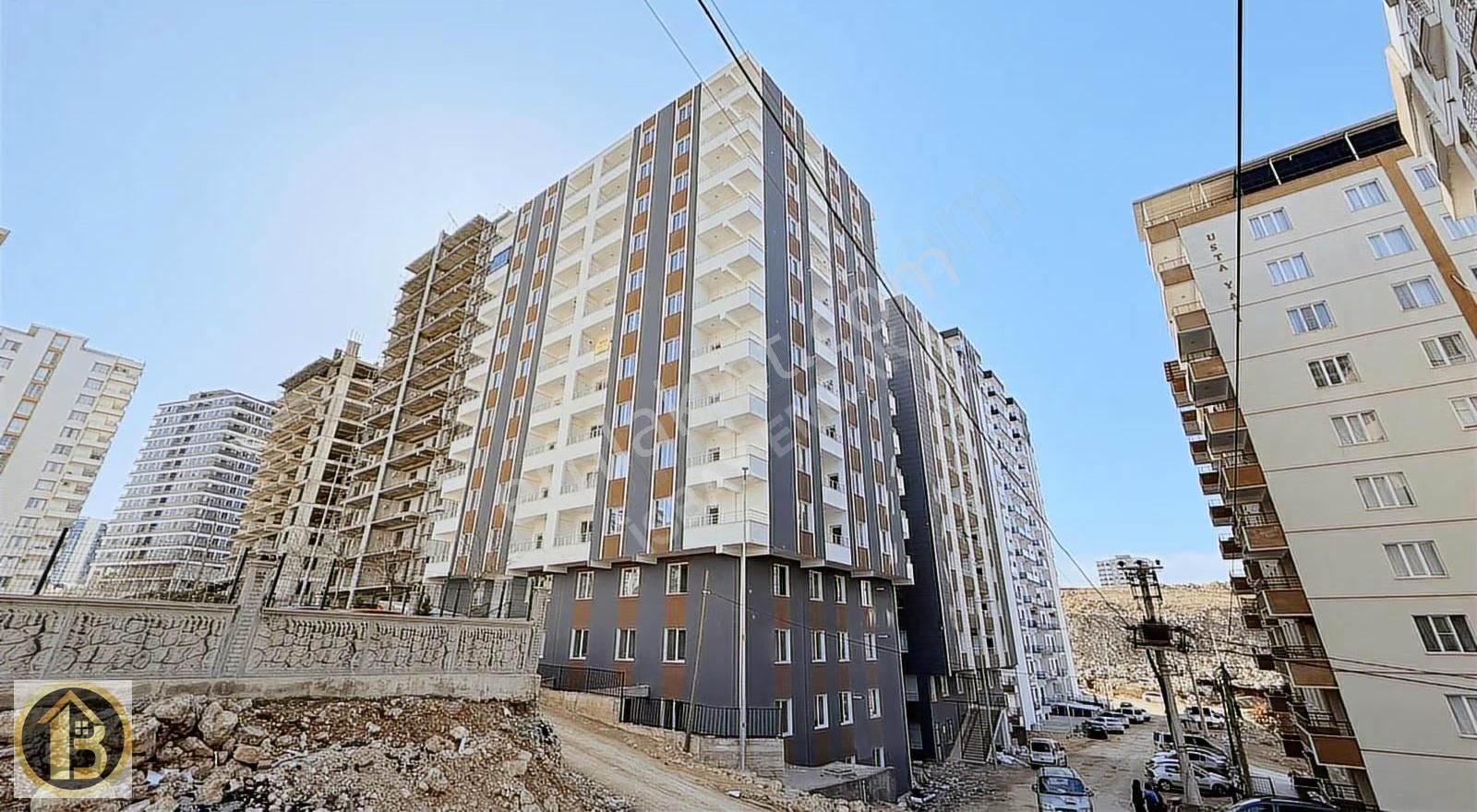 Ekstralı Kombili , Ankastreli Satılık Lüks 1+1 Daire İsbay Emlak - Görsel 7