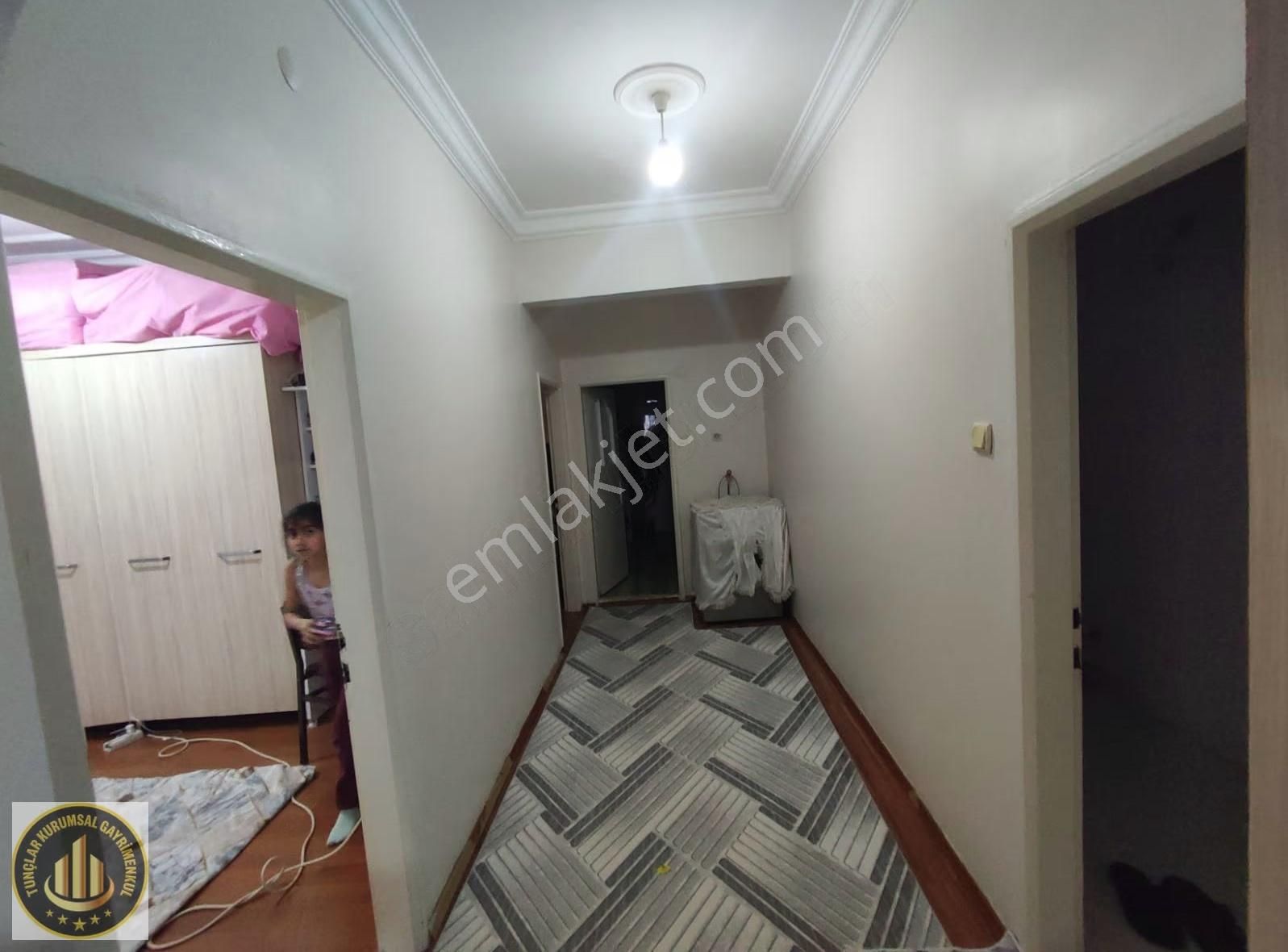 Gaziler Şehmus Alto Cıvarı Acil Satılık 3+1 Arakat Daire - Görsel 3