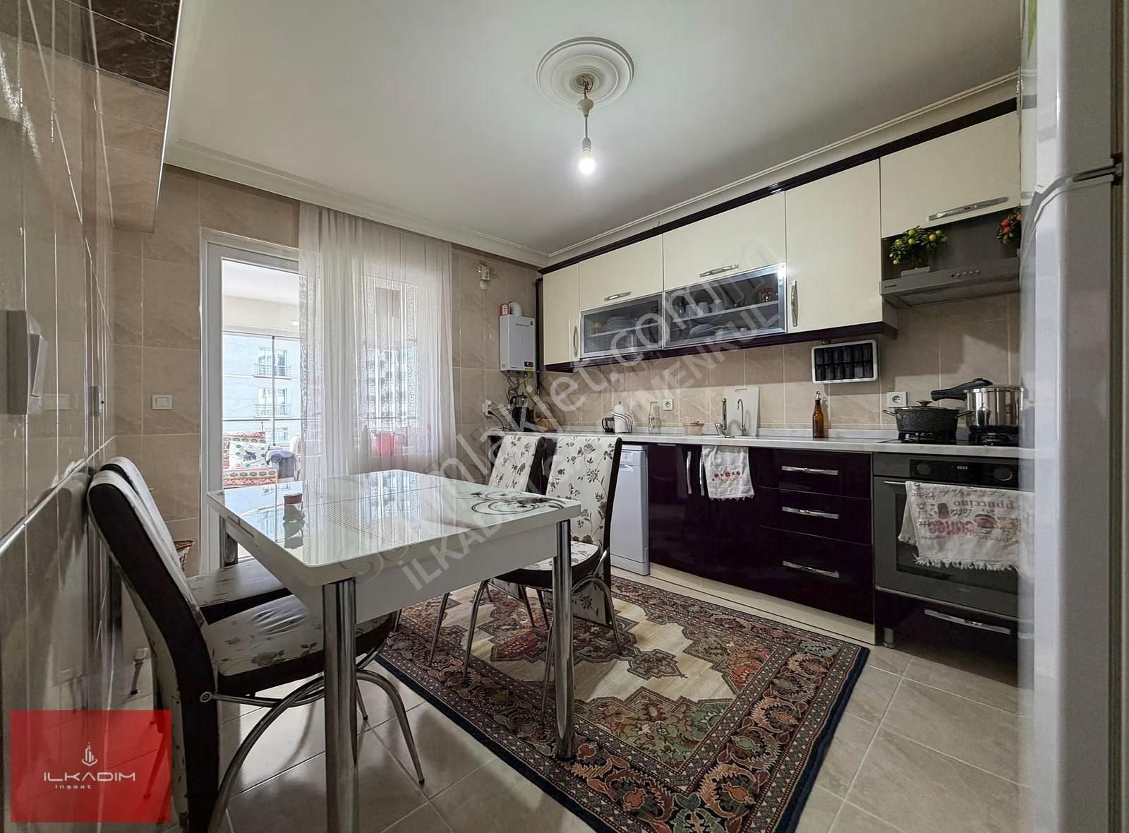 Çiğdemtepede Selim Cad.paraleli Güney Batı Cephe 3+1 Daire