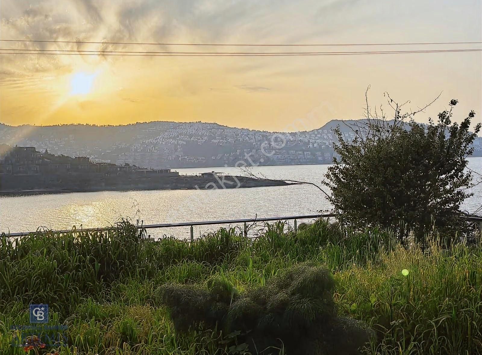 Bodrum Küçükbük Deniz Manzaralı Geniş Bahçeli Dubleks Villa - Görsel 23