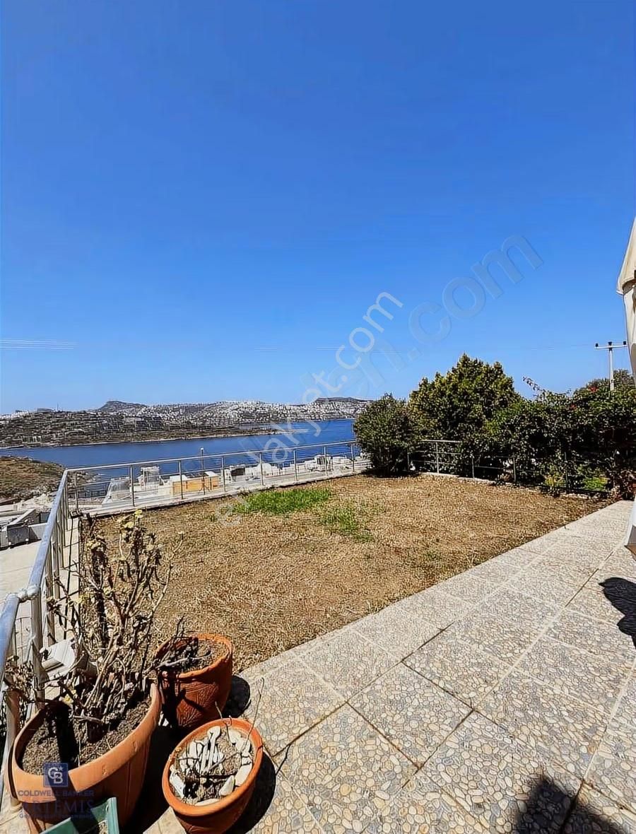 Bodrum Küçükbük Deniz Manzaralı Geniş Bahçeli Dubleks Villa - Görsel 3