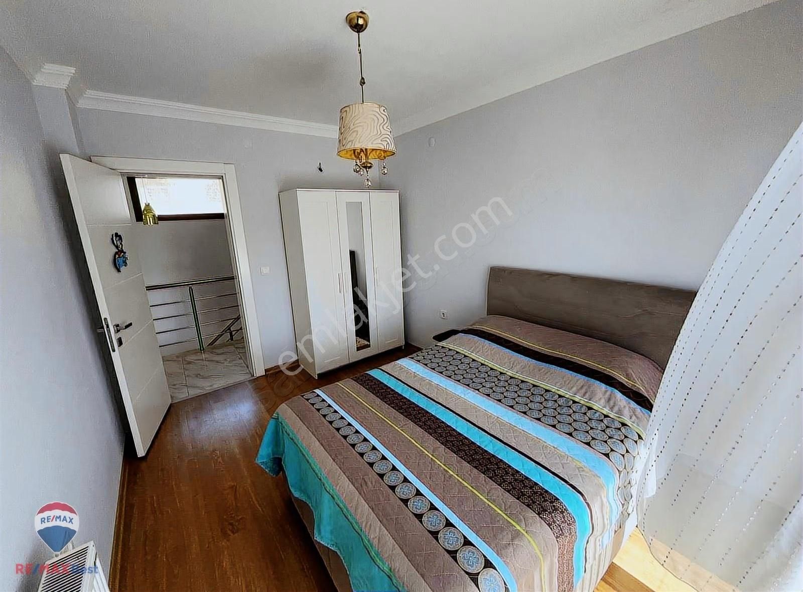 10 Çeşme Dalyanda Özel Havuzlu Lüks Trıpleks Vılla - Görsel 3