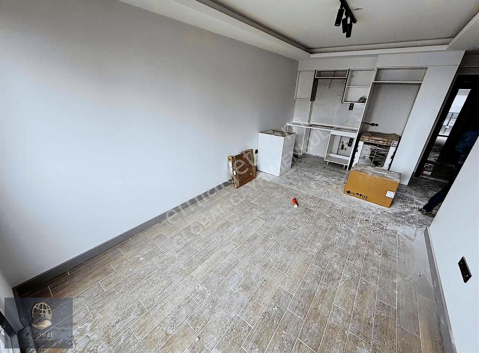 Hürriyet Mah. Havuzlu Güvenlikli Lüks Donanım Satılık 1+1 - Görsel 7