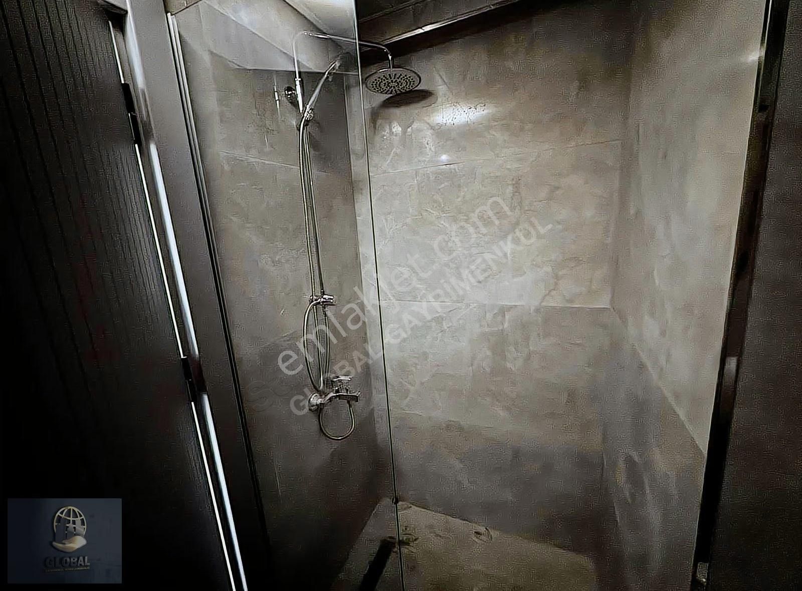 Hürriyet Mah. Havuzlu Güvenlikli Lüks Donanım Satılık 1+1 - Görsel 17