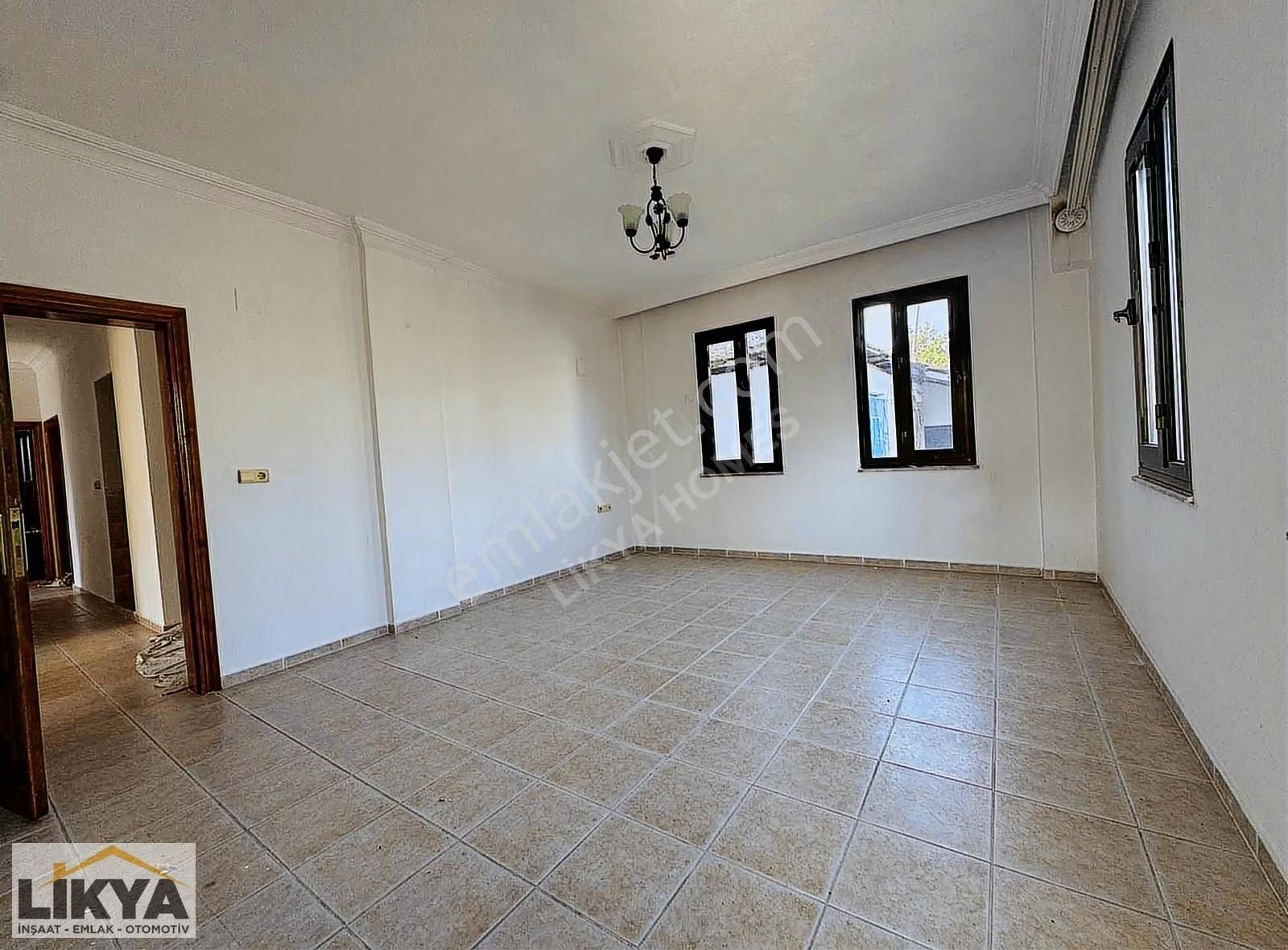 Babataşı Mah. 3+1 Geniş M2 Eşyasız Kiralık Daire - Görsel 3