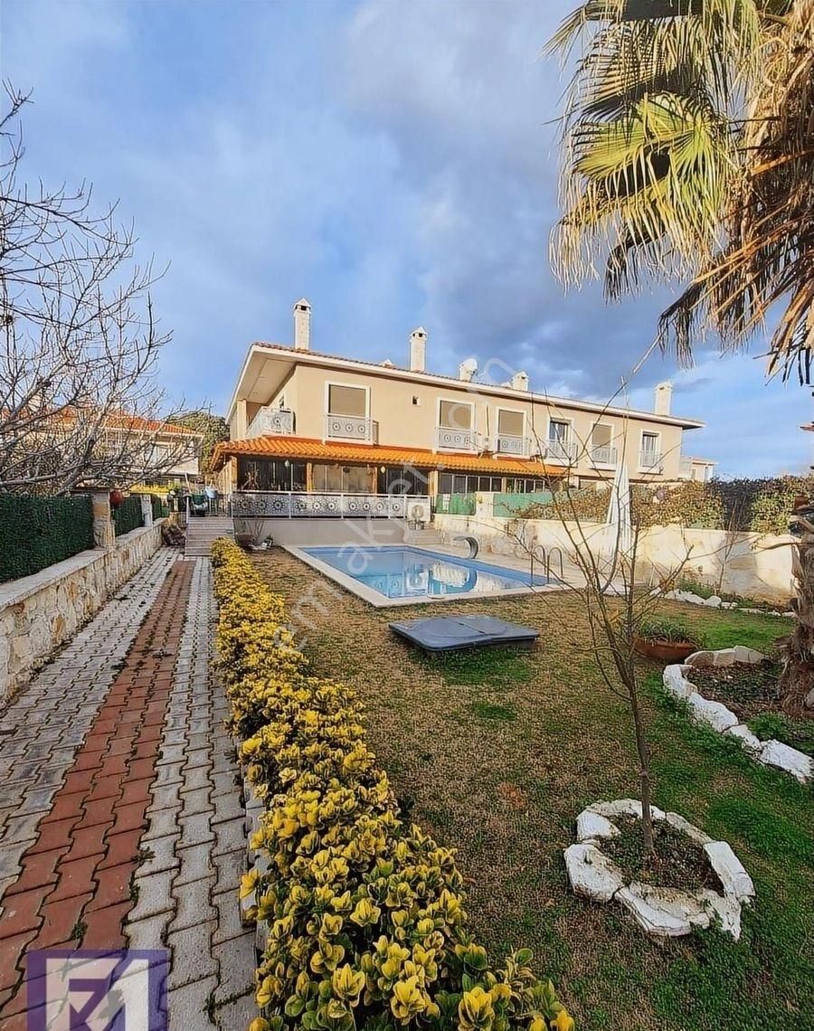 Foça Da Satılık Müstakil Havuzlu Ve Bahçeli Dubleks Villa - Görsel 30