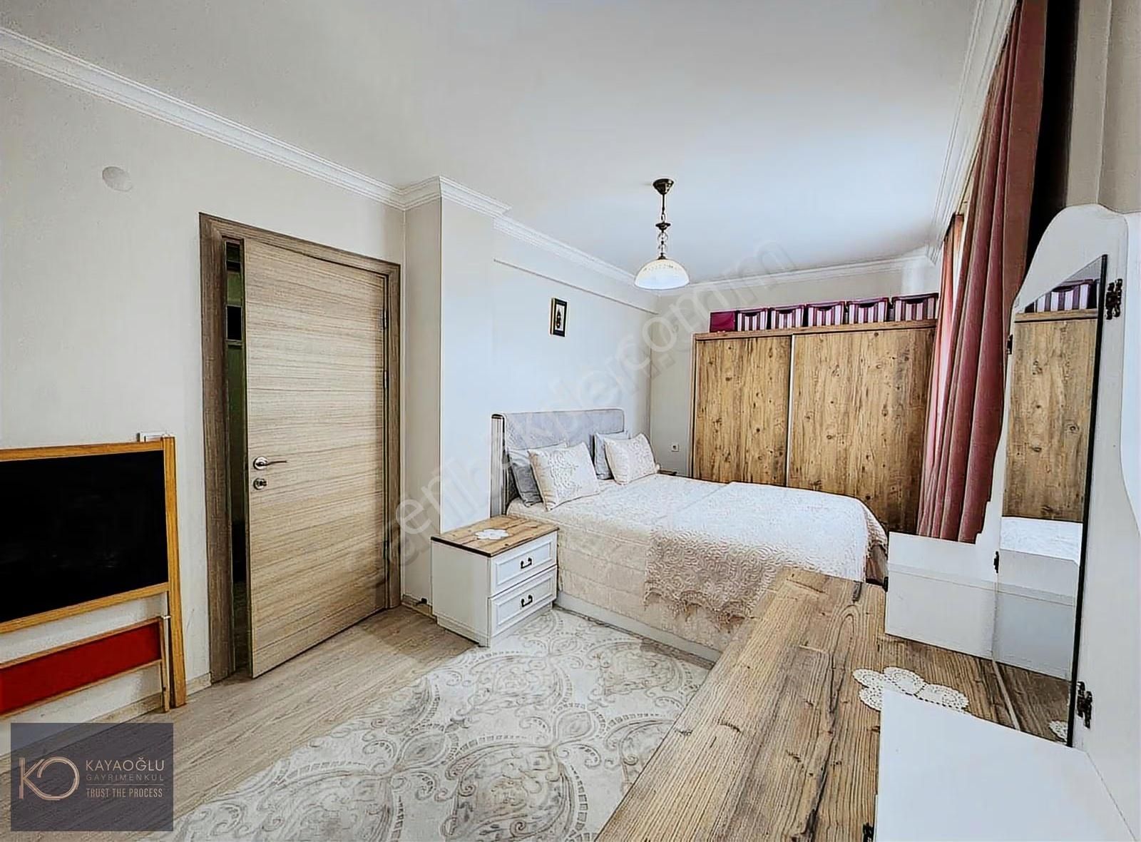 Kayaoğlun'dan Örnekköy Meydanda Çift Teraslı Bahçeli Dublex - Görsel 6