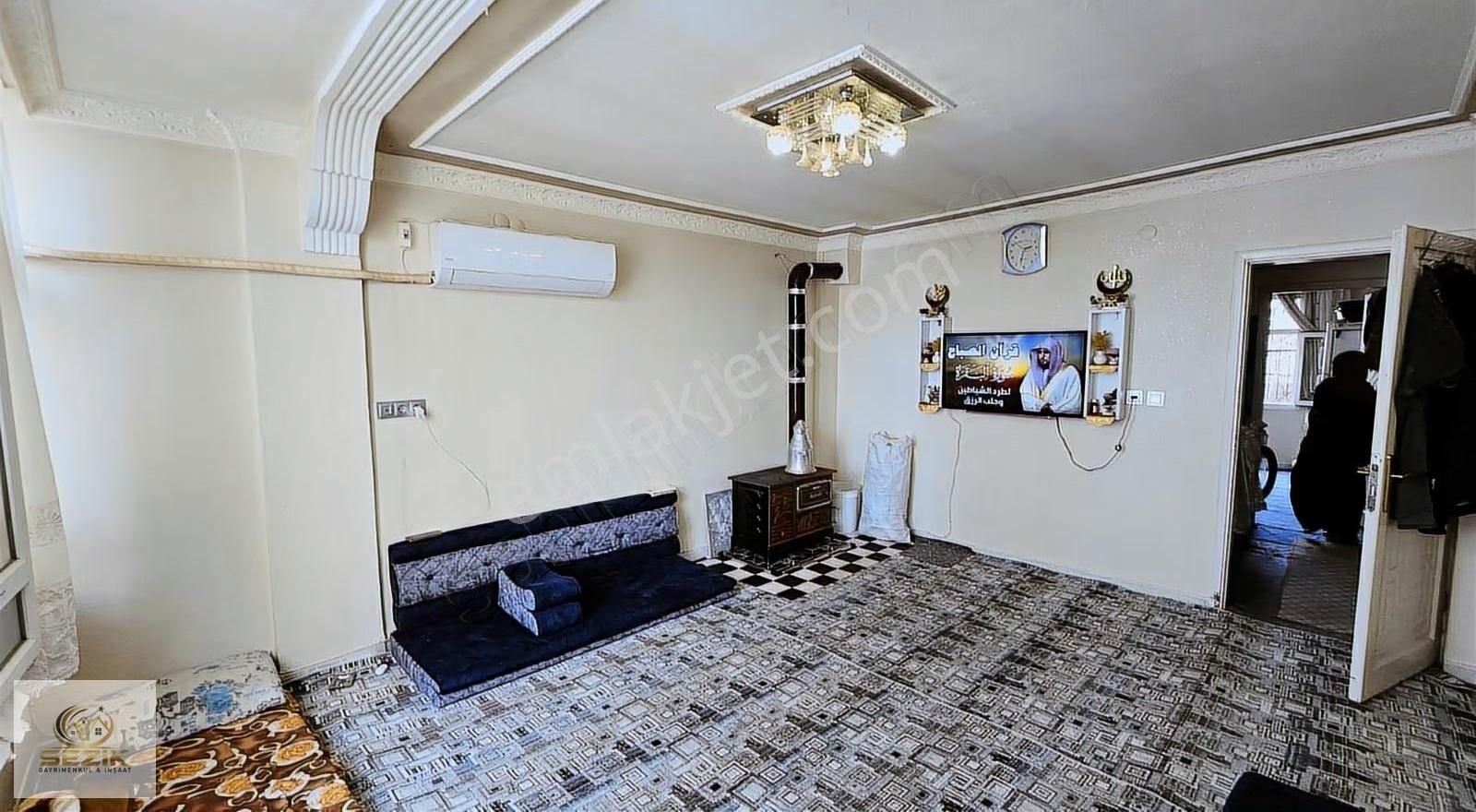 Gülbahçesi Kapalı Semt Pazarı Civarı Acil Satılık 2 Katlı Müstak - Görsel 3