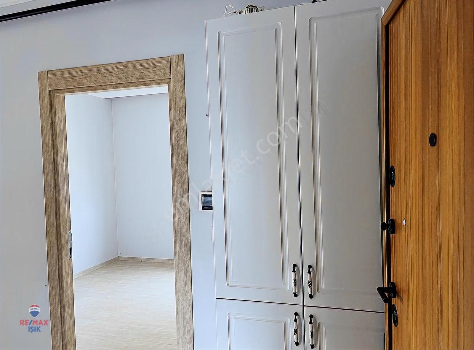 E5 Ve Metroya Yakın Teraslı ,çift Mutfaklı,çift Banyolu Dublex - Görsel 2