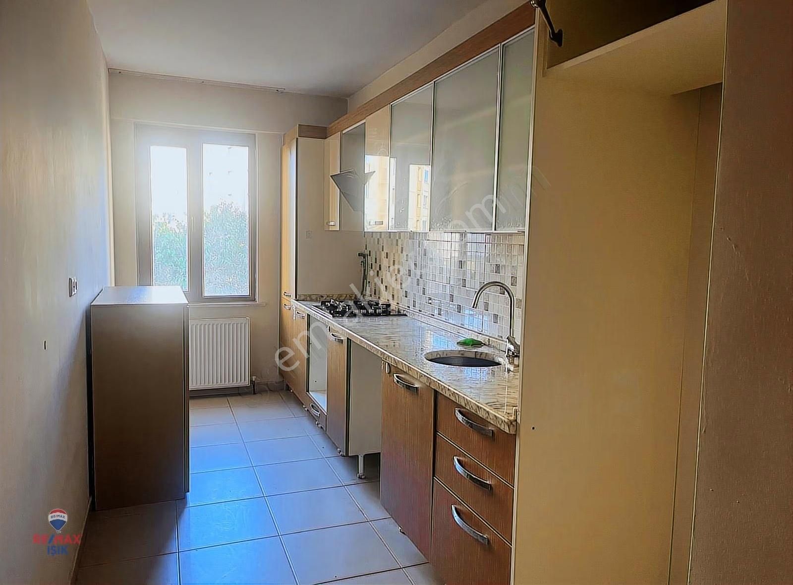 24 Saat Güvenlikli Sitede,ebeveyn Banyolu ,kiralık Geniş 3+1 - Görsel 34