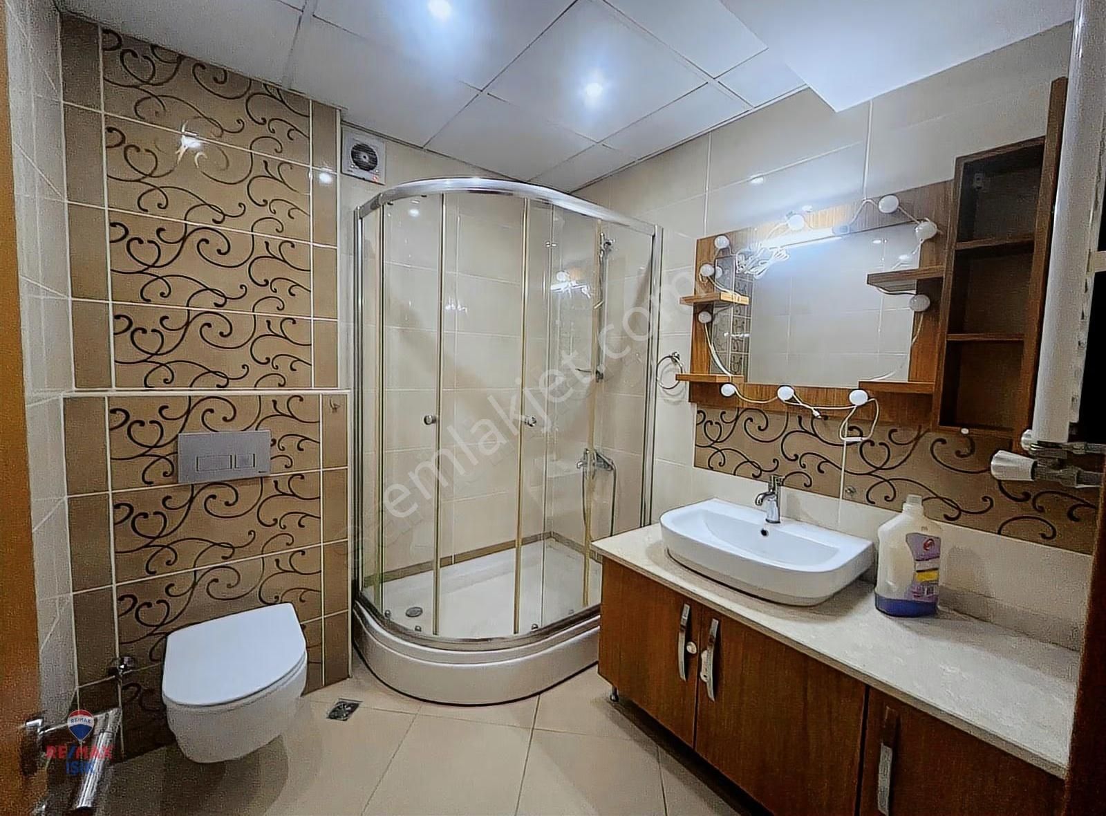 24 Saat Güvenlikli Sitede,ebeveyn Banyolu ,kiralık Geniş 3+1 - Görsel 3