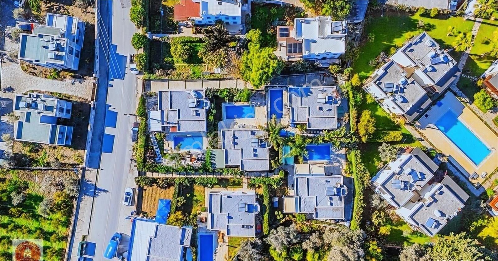 Denize Yürüme Mesafesinde, Tek Katlı, Havuzlu Müstakil Villa - Görsel 32