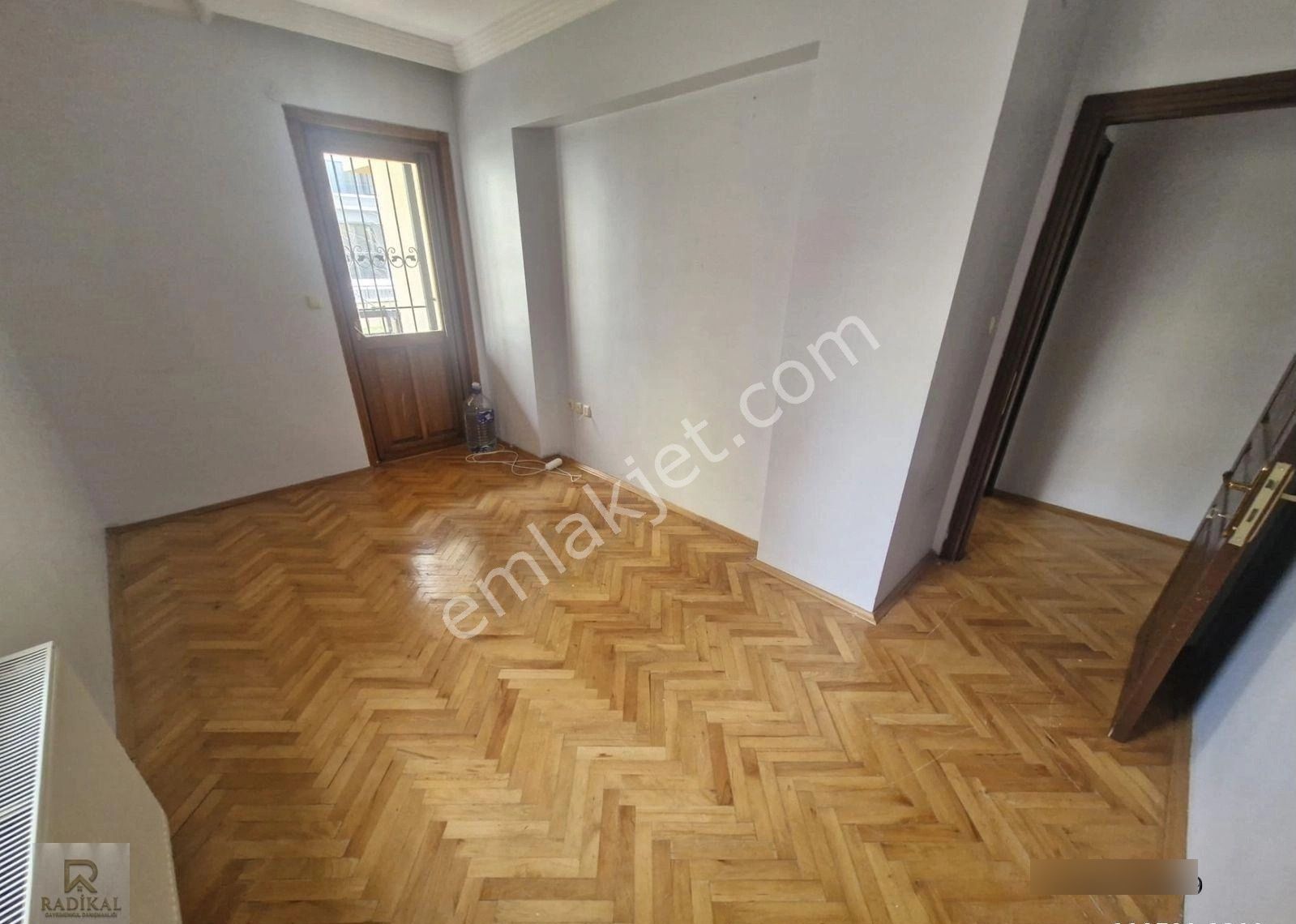 Birlik Mahallesi 492. Sokak Üzeri Yüksek Giriş Katta Kiralık 4+1 Daire ............. - Görsel 16