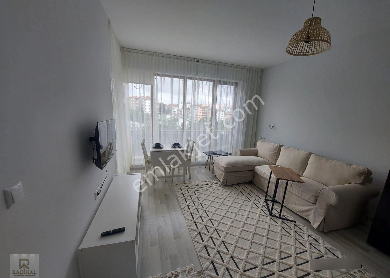 Birlik Mahallesi 467.cadde Üzeri Birlik Park Suit Rezidansta 1ci Katta Eşyalı Satılık 1+1 Suit Daire - Görsel 22