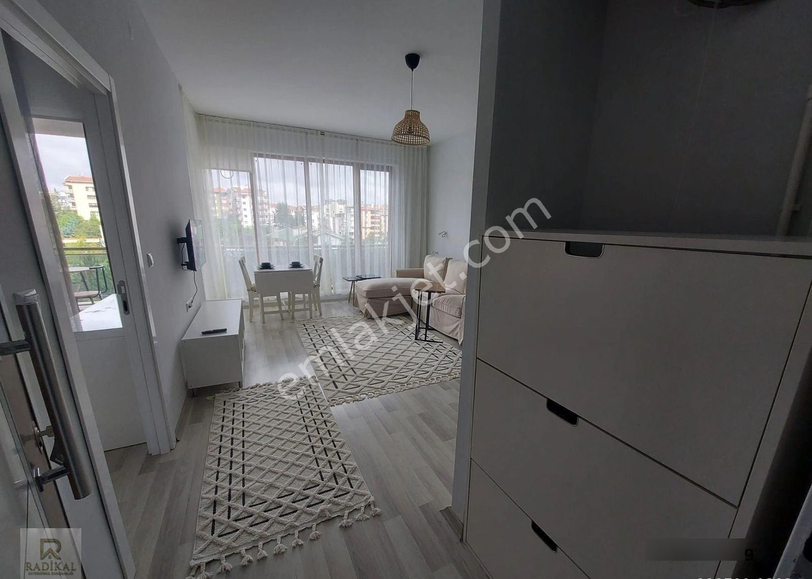 Birlik Mahallesi 467.cadde Üzeri Birlik Park Suit Rezidansta 1ci Katta Eşyalı Satılık 1+1 Suit Daire - Görsel 34