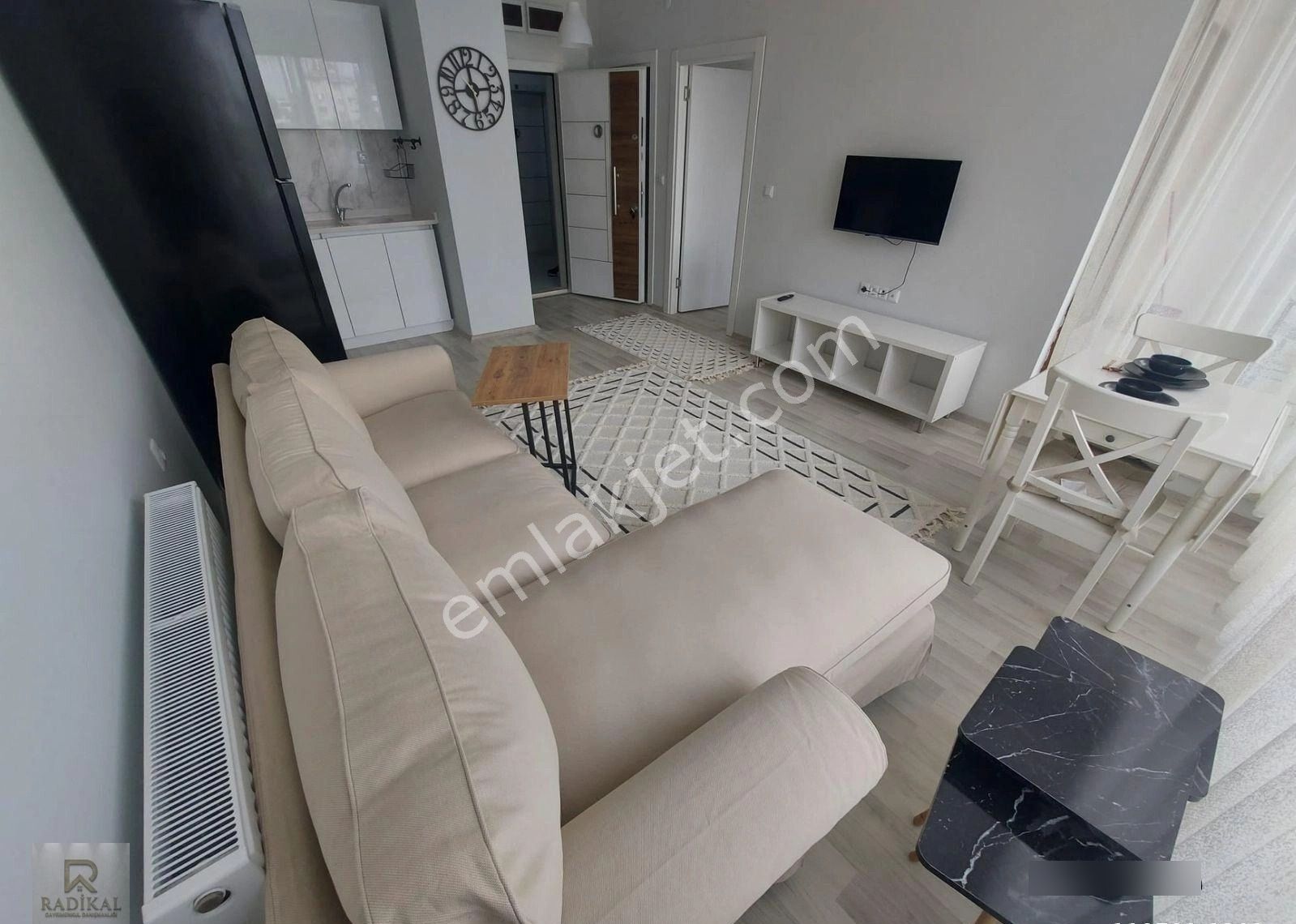 Birlik Mahallesi 467.cadde Üzeri Birlik Park Suit Rezidansta 1ci Katta Eşyalı Satılık 1+1 Suit Daire - Görsel 13