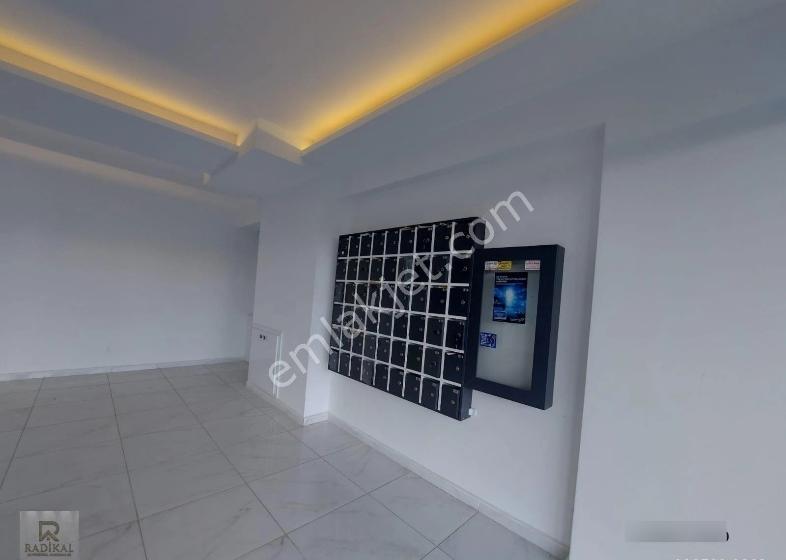 Birlik Mahallesi 467.cadde Üzeri Birlik Park Suit Rezidansta 1ci Katta Eşyalı Satılık 1+1 Suit Daire - Görsel 24