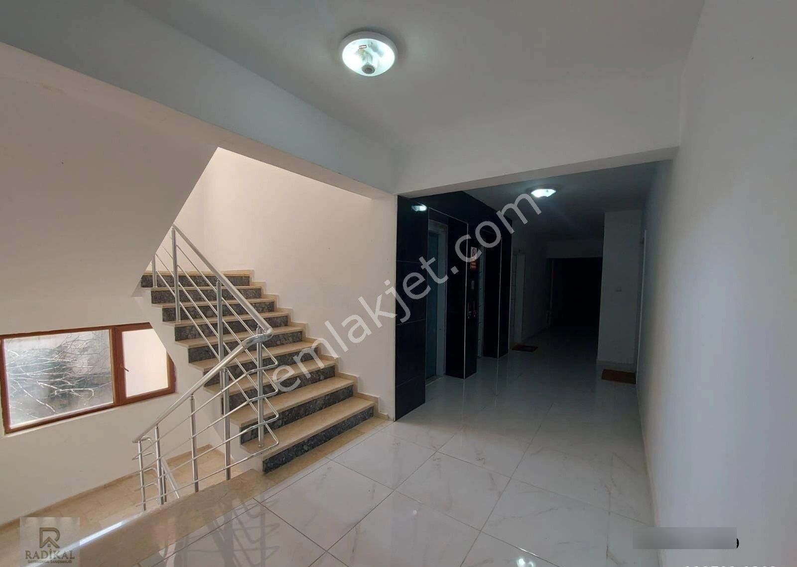 Birlik Mahallesi 467.cadde Üzeri Birlik Park Suit Rezidansta 1ci Katta Eşyalı Satılık 1+1 Suit Daire - Görsel 27