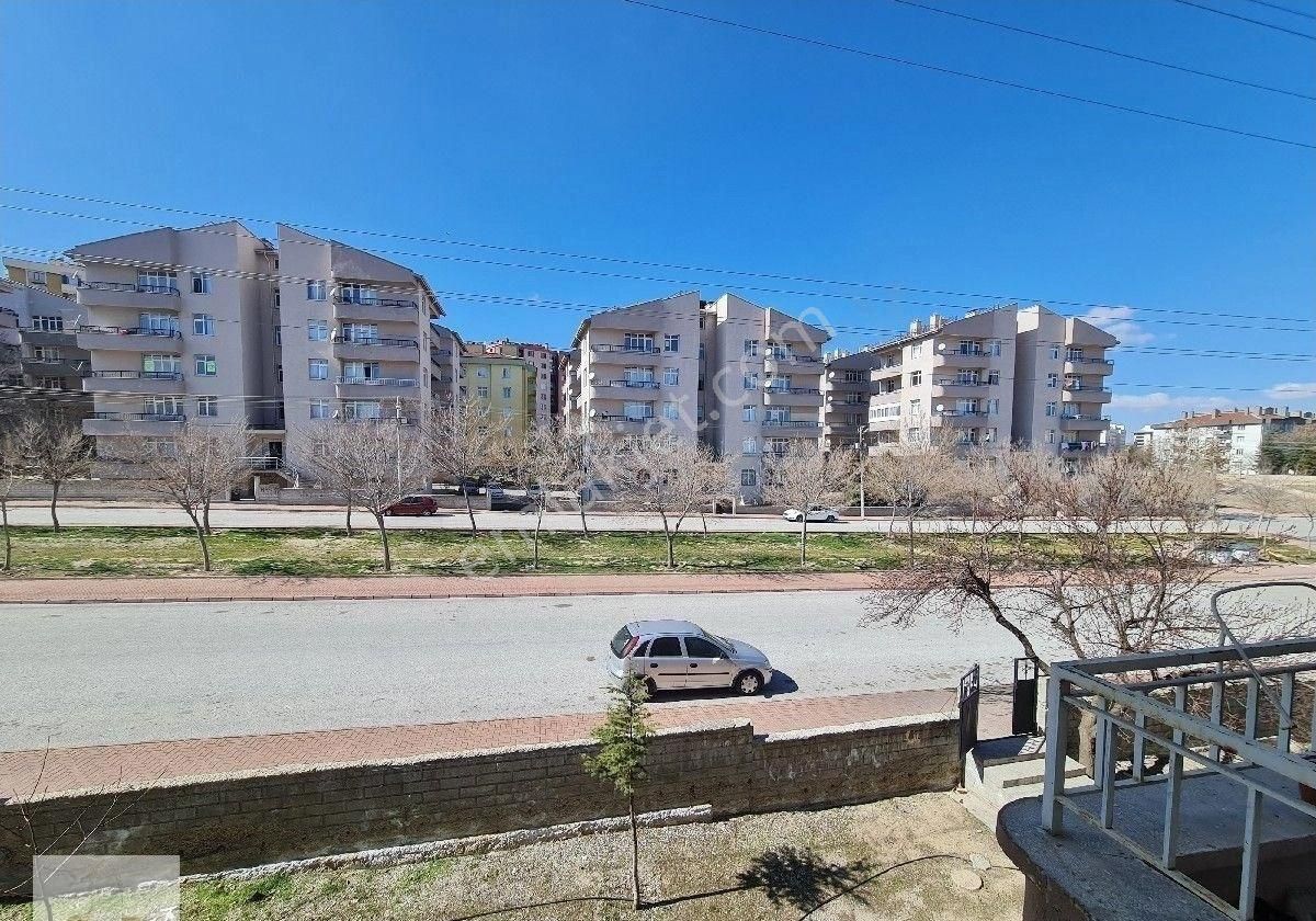 Uğur Emlak'tan S.ü Kampüs Karşısında Yatırıma Uygun Satılık Daire - Görsel 5