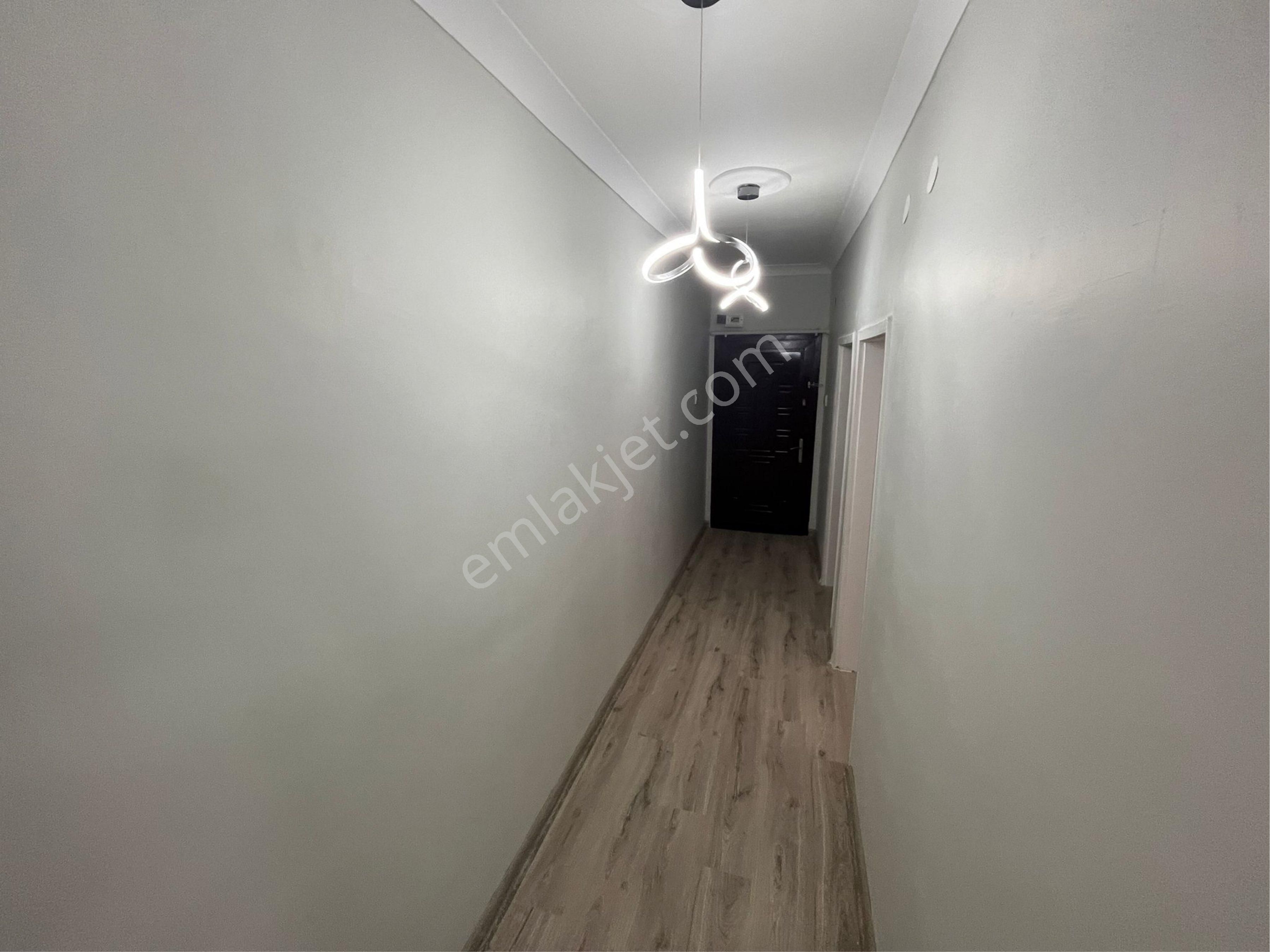Mareşal Çakmak Mah'de 3+1 110 M² Yüksek Giriş Full Yapılı Daire. - Görsel 18