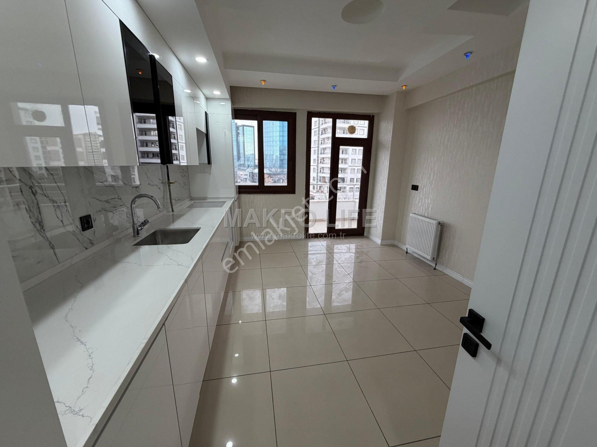 Kayapınar 75 Cadde Lunapark Karşısı Satılık 4+1 Daire - Görsel 17