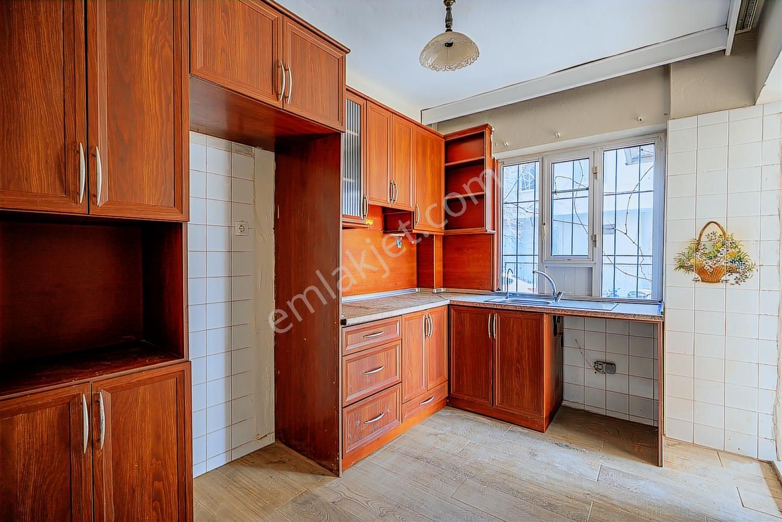 Marmaris Merkez Sarıana Mahallesinde 2+1 Kiralık Ferah Daire - Görsel 24