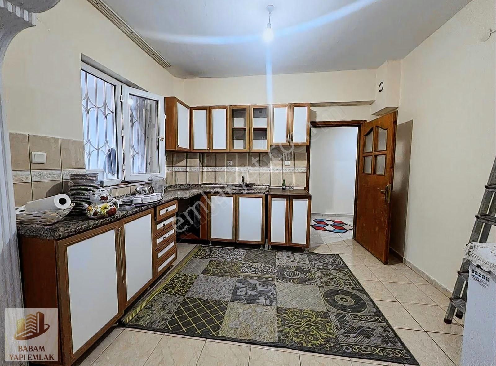 Altıayak Mah. Müstakil Bahçeli Binada Eşyalı Giriş Kat - Görsel 11