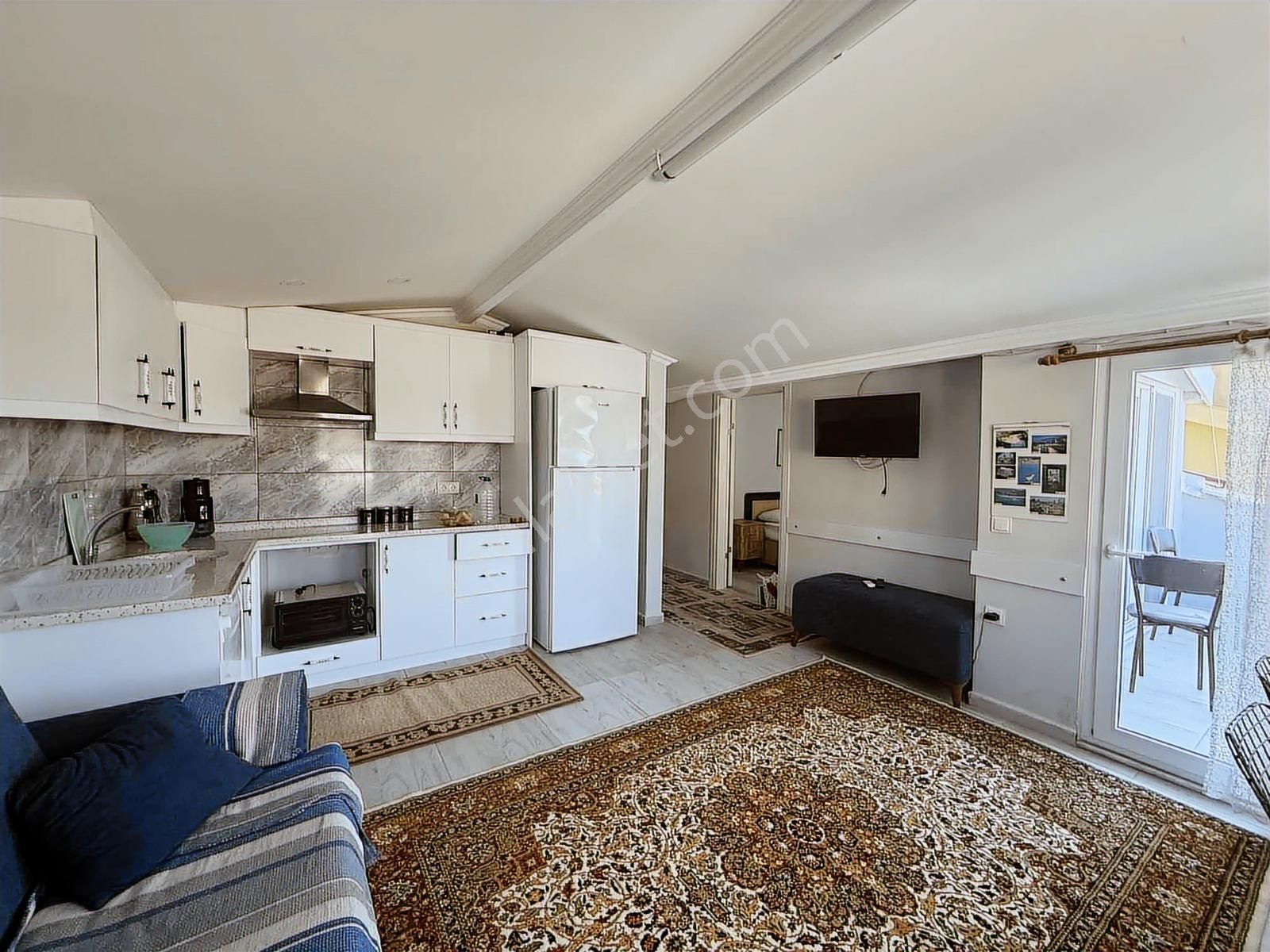 Tuzla Mah'de Uzun Dönem Eşyalı Kiralık 2+1 Daire - Görsel 2