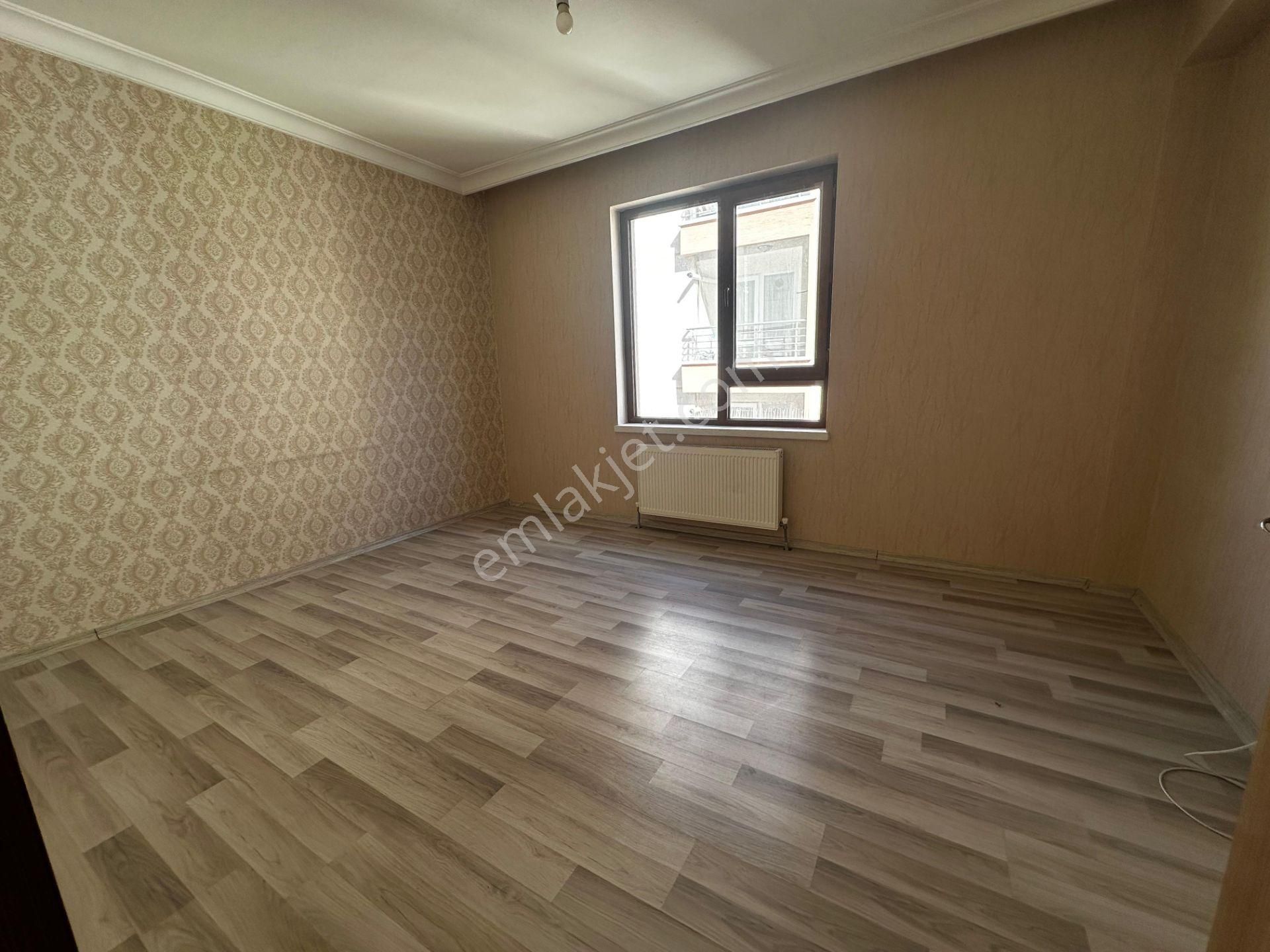 Kanunide Yeni Binada Ful Yapılı Ara Katta Kiralık 3+1 Daire - Görsel 21