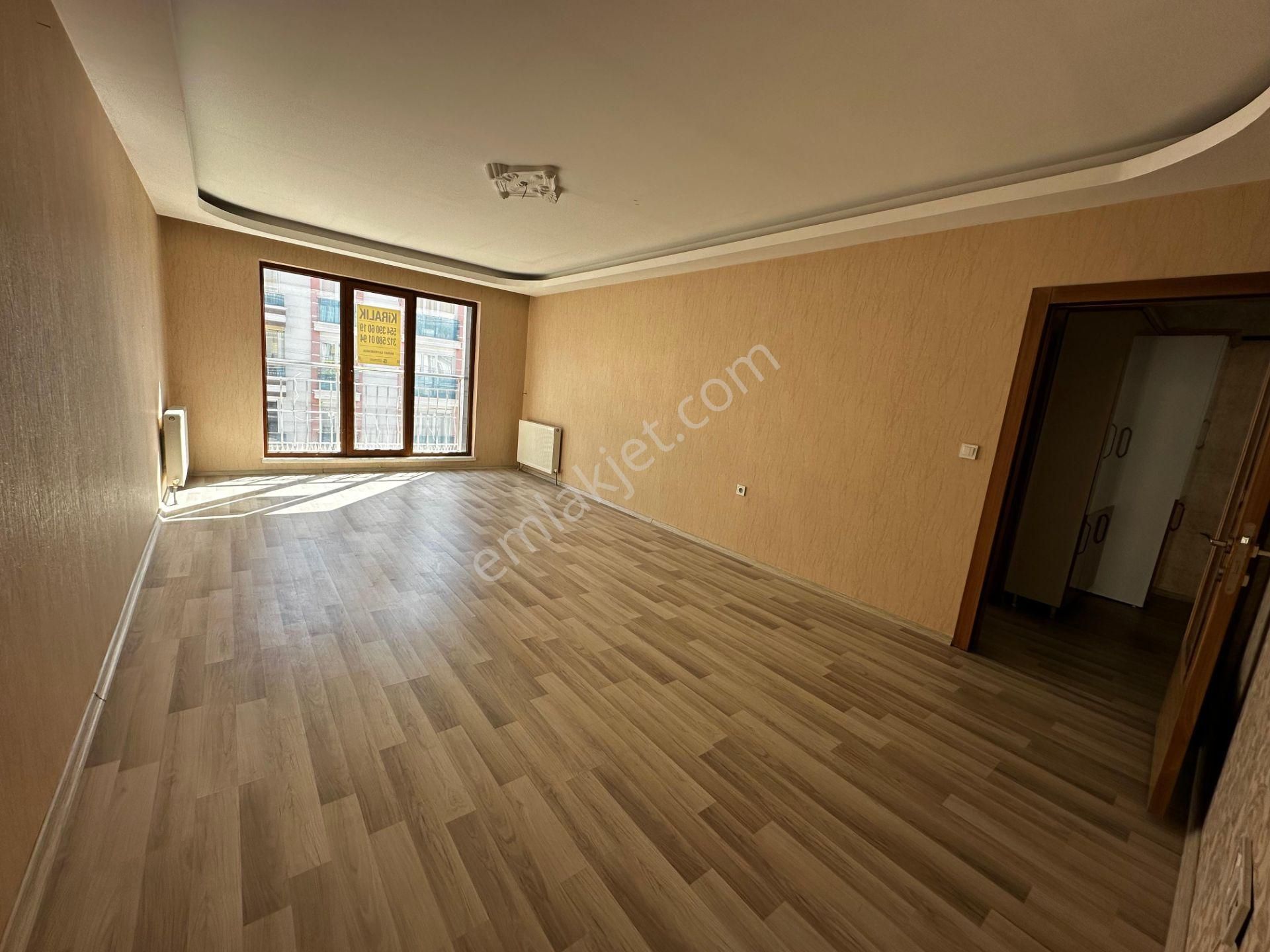 Kanunide Yeni Binada Ful Yapılı Ara Katta Kiralık 3+1 Daire - Görsel 8