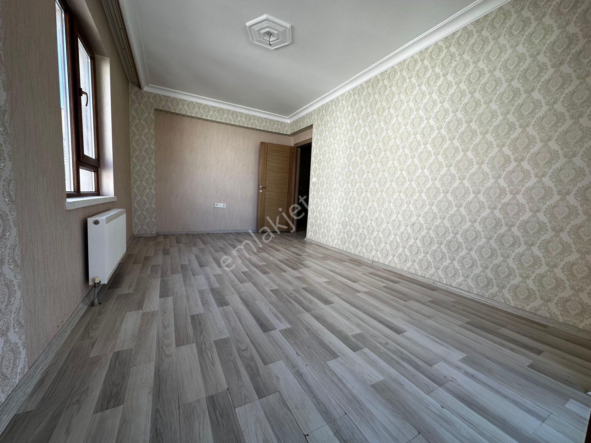 Kanunide Yeni Binada Ful Yapılı Ara Katta Kiralık 3+1 Daire - Görsel 27