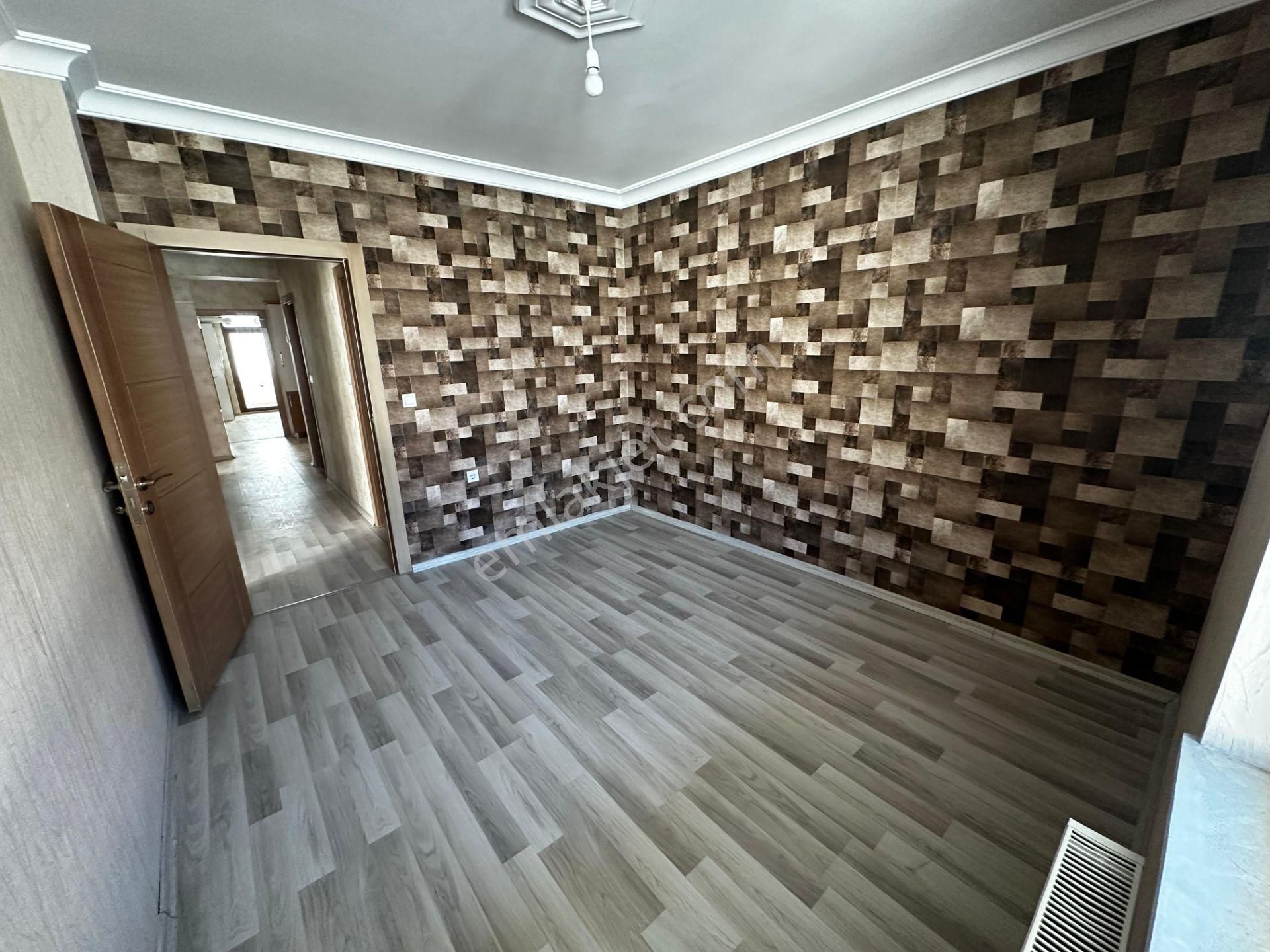 Kanunide Yeni Binada Ful Yapılı Ara Katta Kiralık 3+1 Daire - Görsel 15