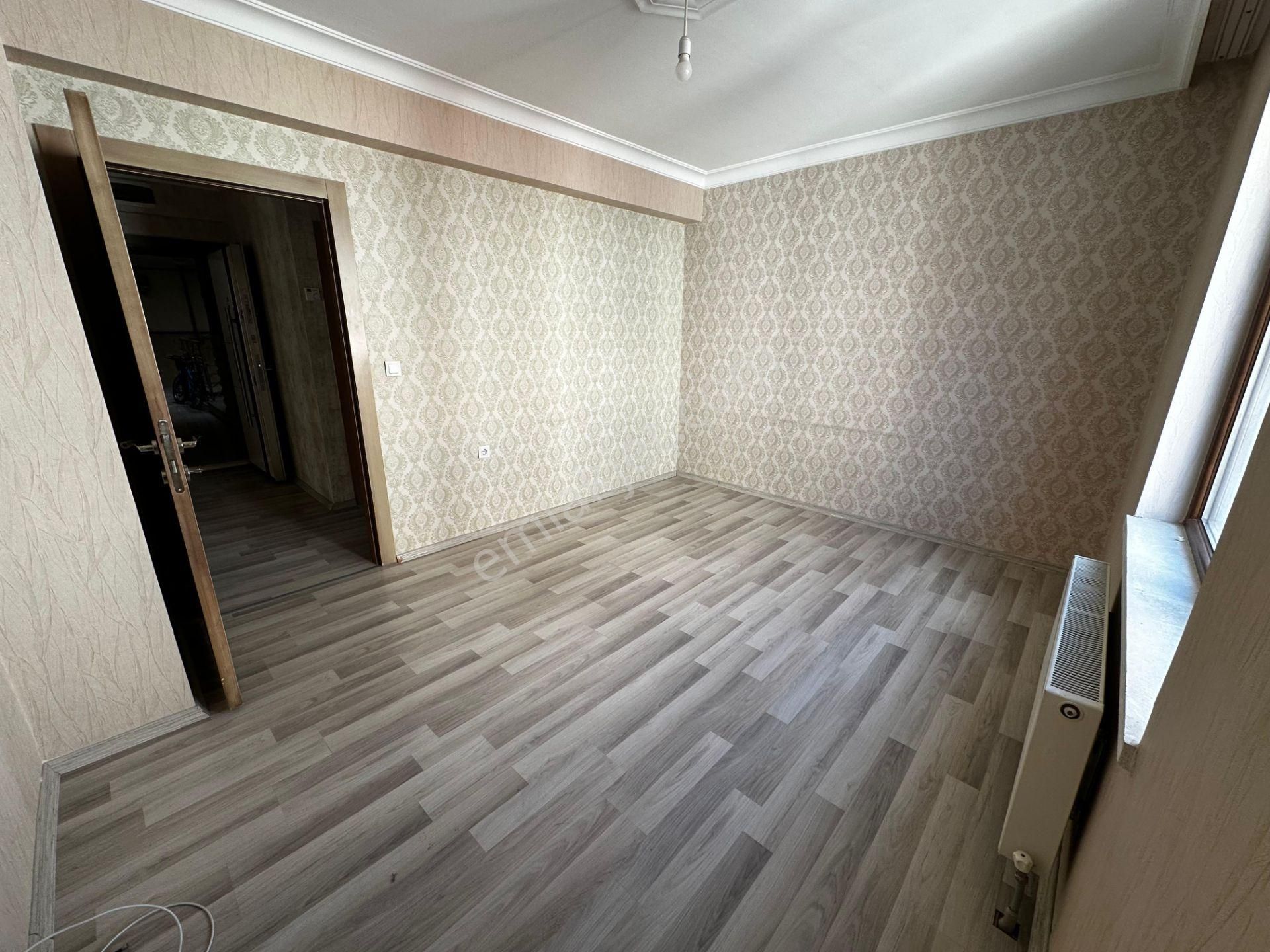 Kanunide Yeni Binada Ful Yapılı Ara Katta Kiralık 3+1 Daire - Görsel 22