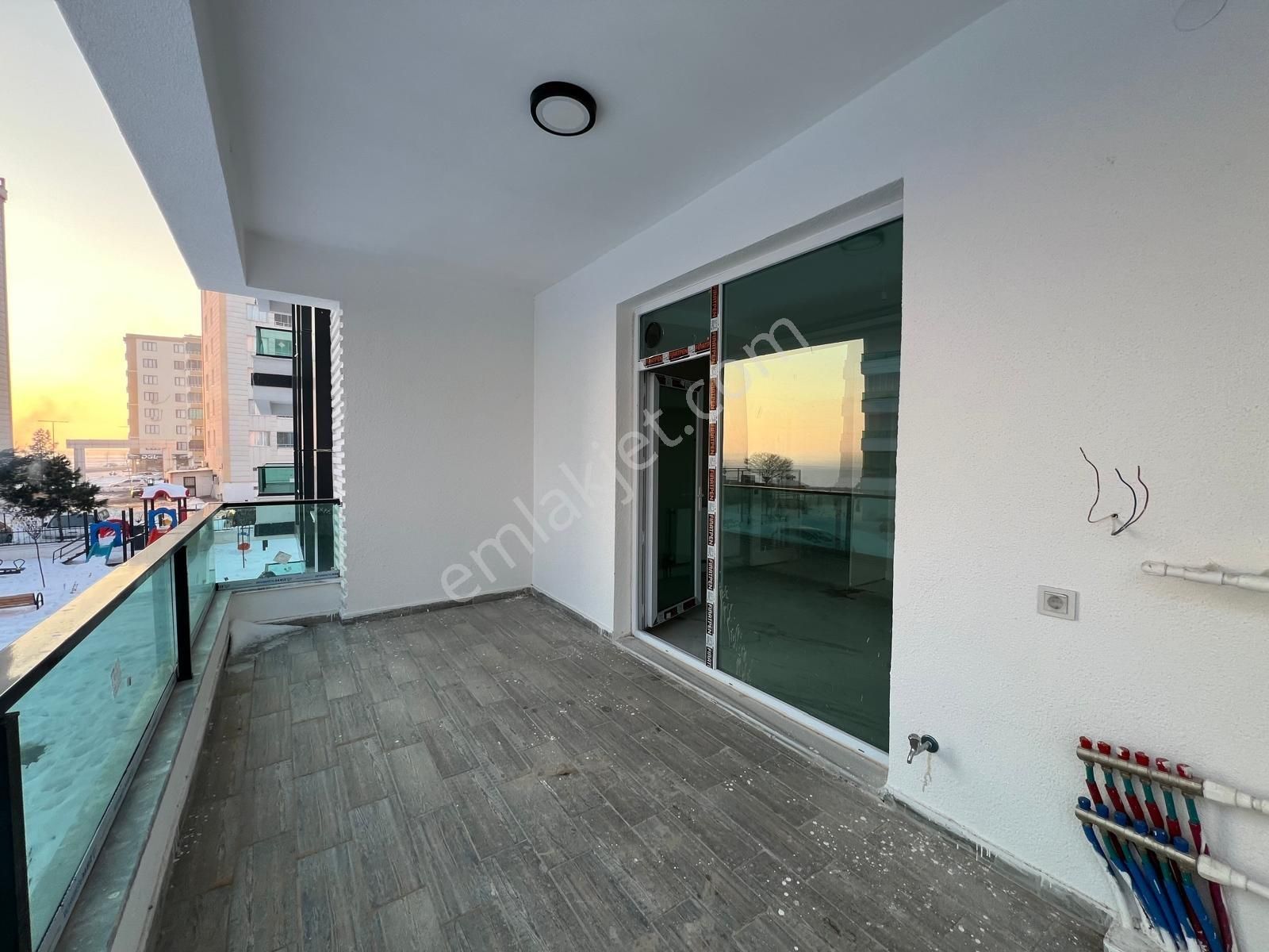 Makro Life Gayrimenkul'den Eski Siverek Caddesi'nde Sıfır - Görsel 12