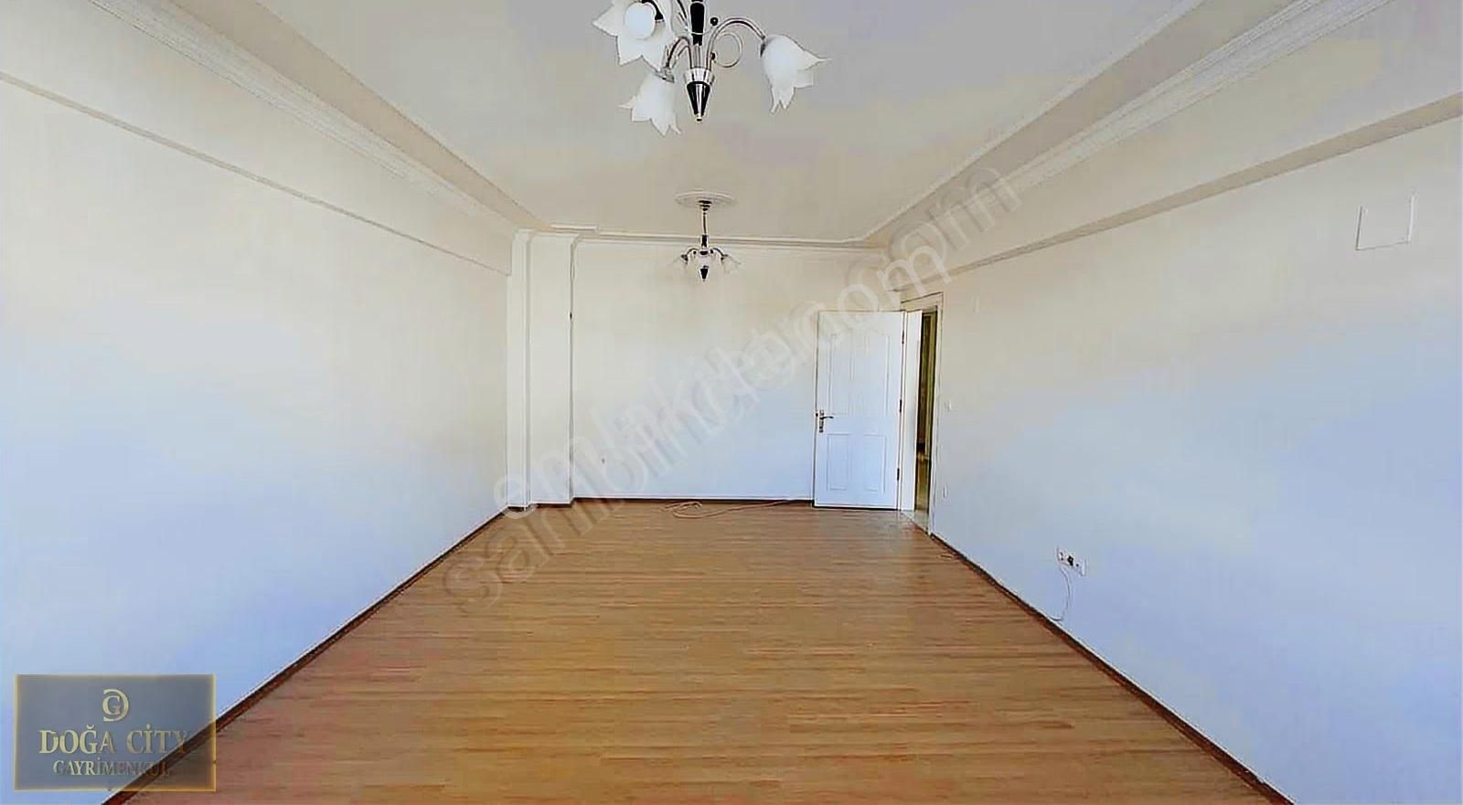 Dalaman Merkezde 4+1 Kapalı Mutfak Satılık Geniş Ferah Daire - Görsel 18