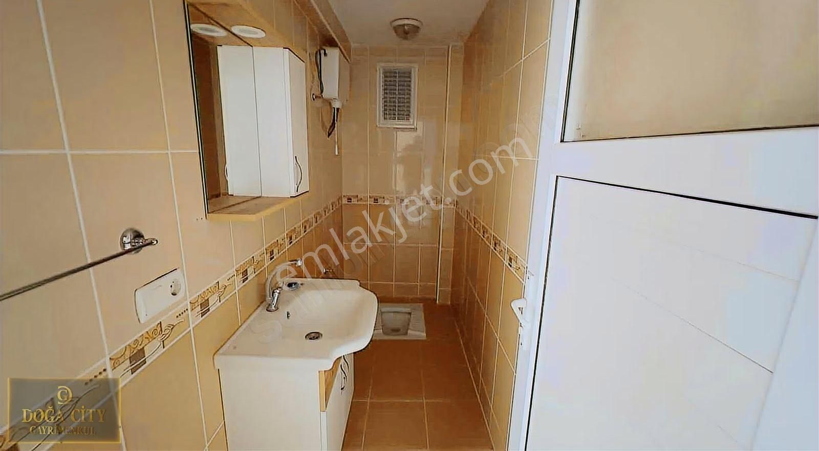 Dalaman Merkezde 4+1 Kapalı Mutfak Satılık Geniş Ferah Daire - Görsel 3