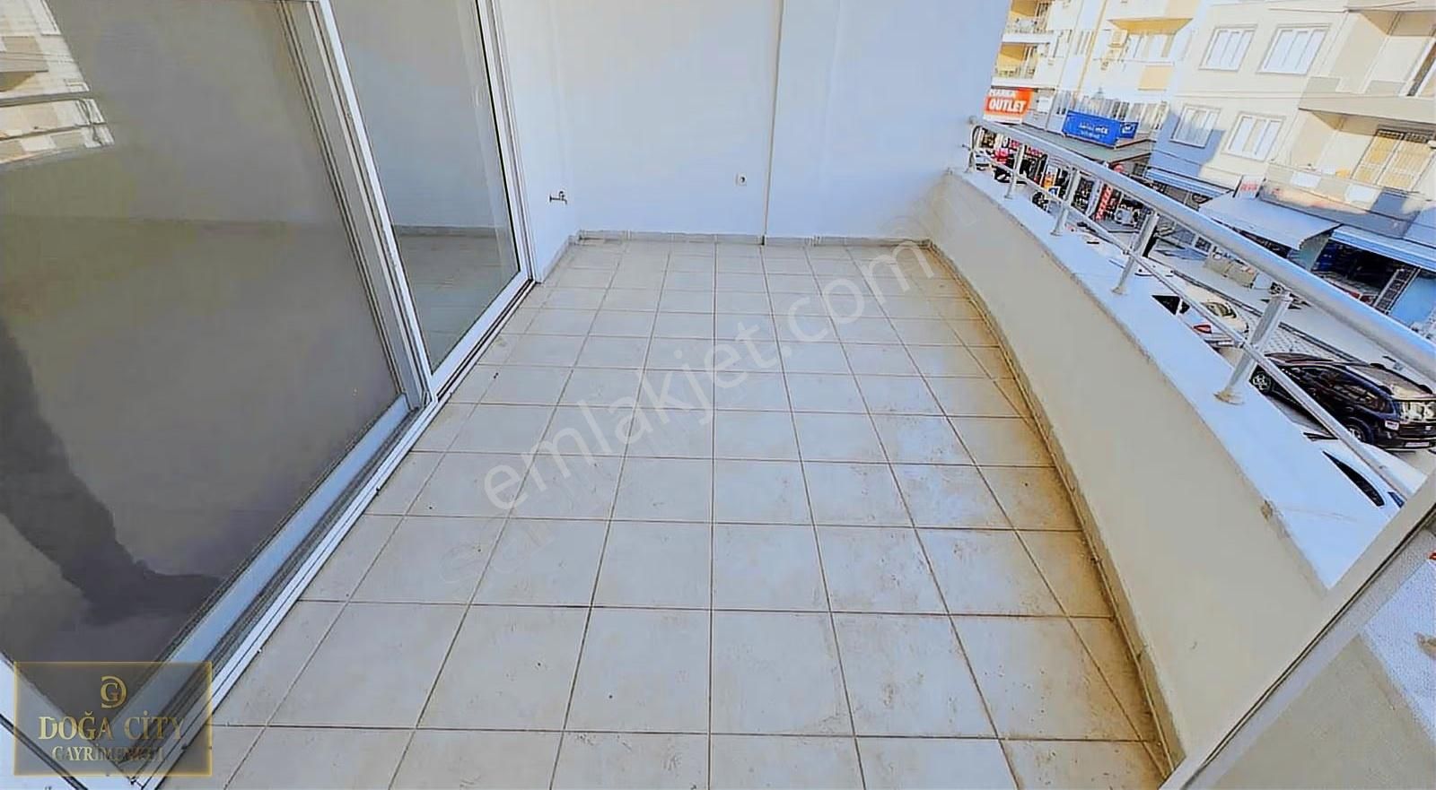 Dalaman Merkezde 4+1 Kapalı Mutfak Satılık Geniş Ferah Daire - Görsel 4