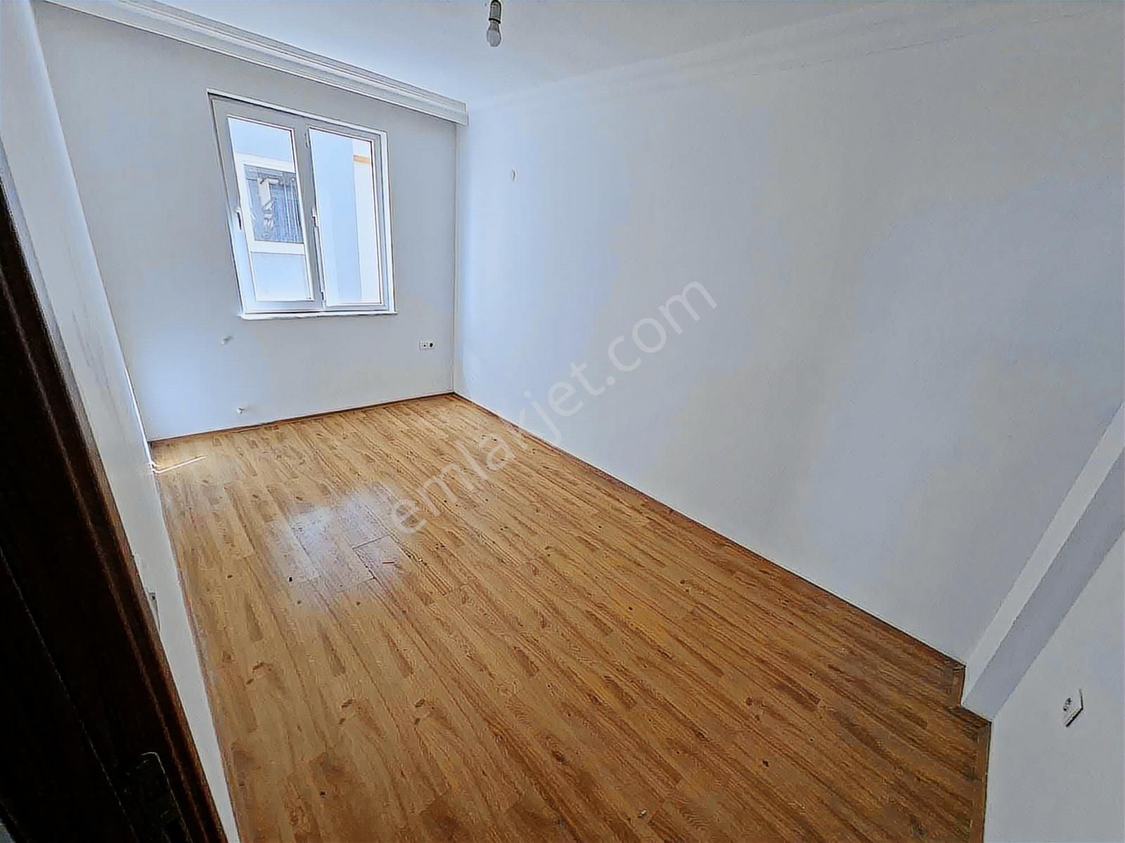 Dünyagöz Karşısı Karşıyaka Mh Satılık 1katta 2+1 90m2 Daire - Görsel 10