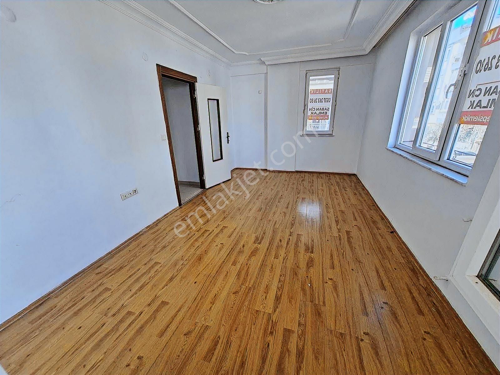 Dünyagöz Karşısı Karşıyaka Mh Satılık 1katta 2+1 90m2 Daire