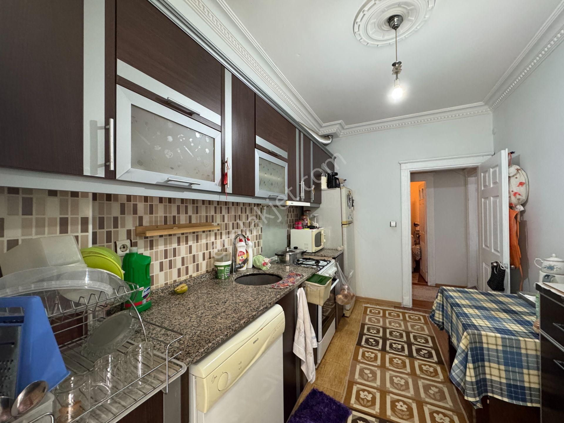 Dutlubahçe 'de Kilerli Geniş Gerçek Y.giriş Fırsat 2+1 - Görsel 11