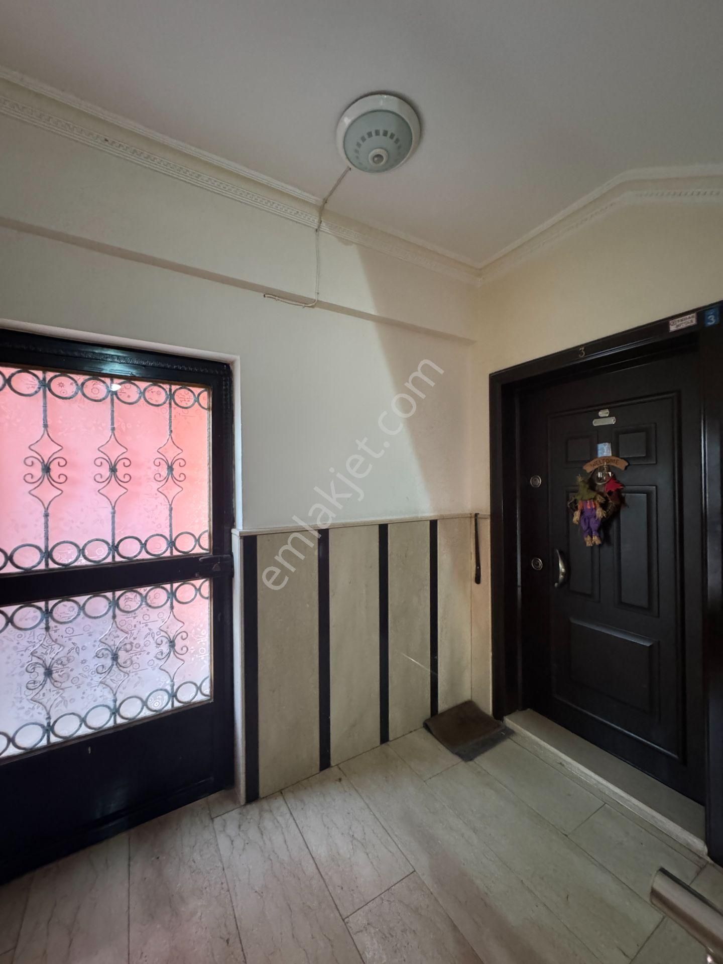 Dutlubahçe 'de Kilerli Geniş Gerçek Y.giriş Fırsat 2+1 - Görsel 28