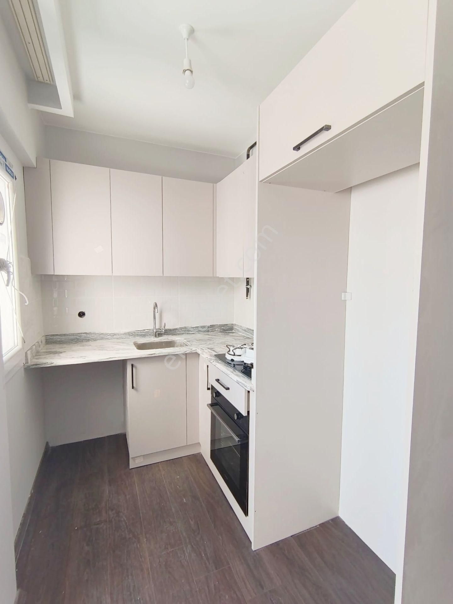 Mavi_bulvar'da_doğalgazlı_ankastreli_7.kat_güney_batı_kuzey_cephe