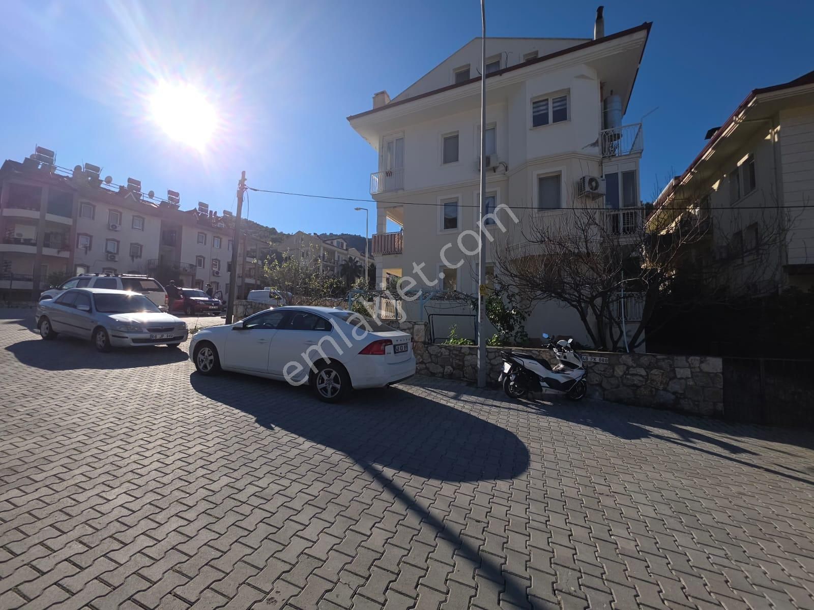 Goldhouse Dan Kiralık Taşyaka Da 2+1 Fırsat Daire - Görsel 3