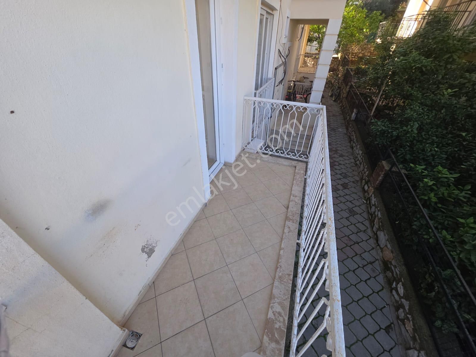 Goldhouse Dan Kiralık Taşyaka Da 2+1 Fırsat Daire - Görsel 14