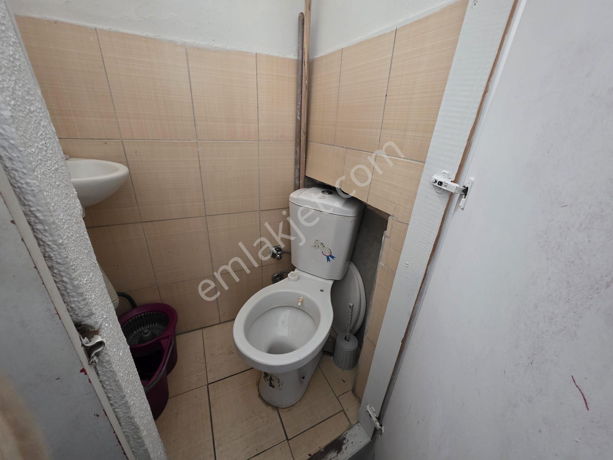 Kiralık Dükkan Pendik Esenyalı Mahallesi - Görsel 15