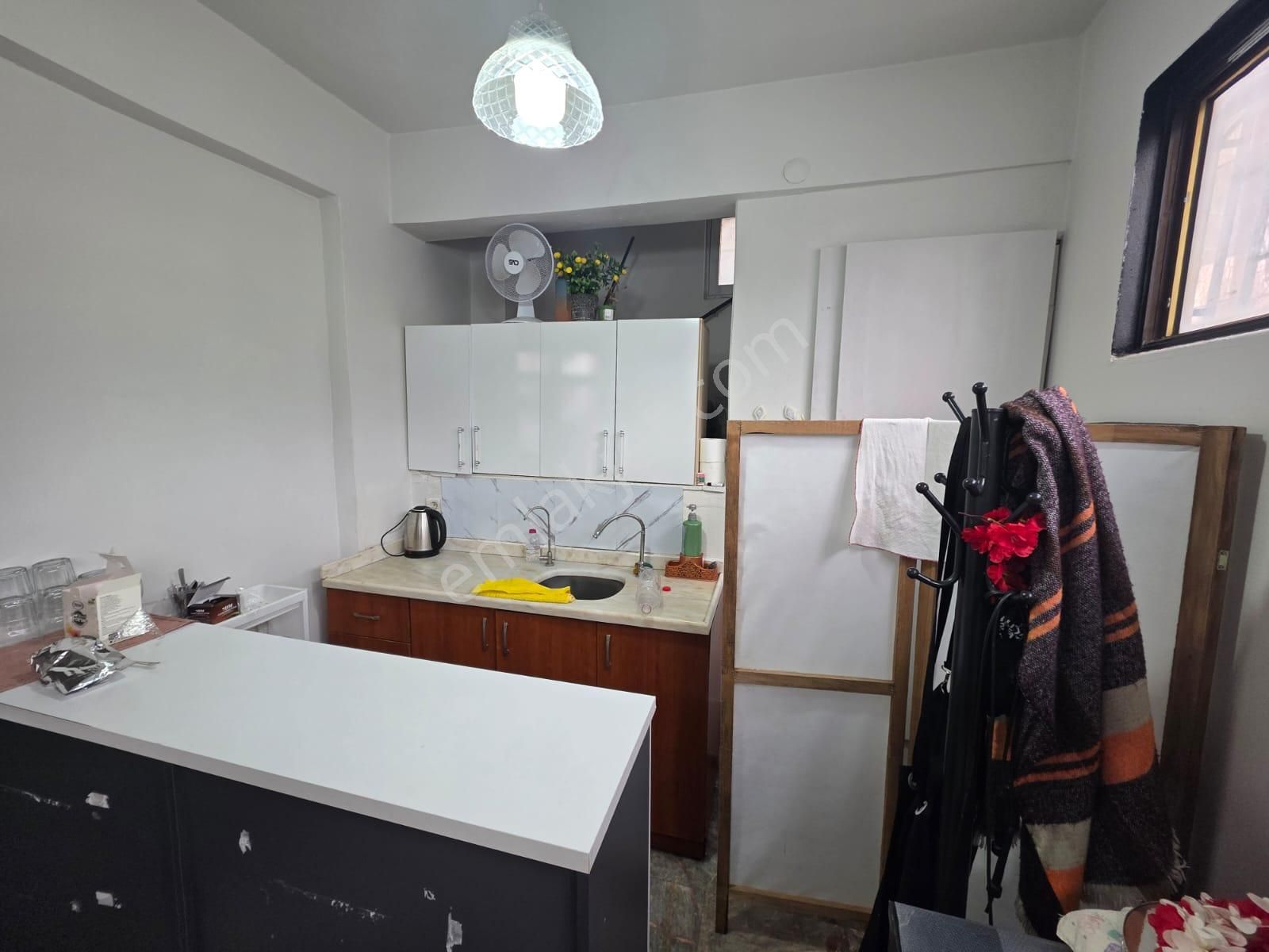 Kiralık Dükkan Pendik Esenyalı Mahallesi - Görsel 9