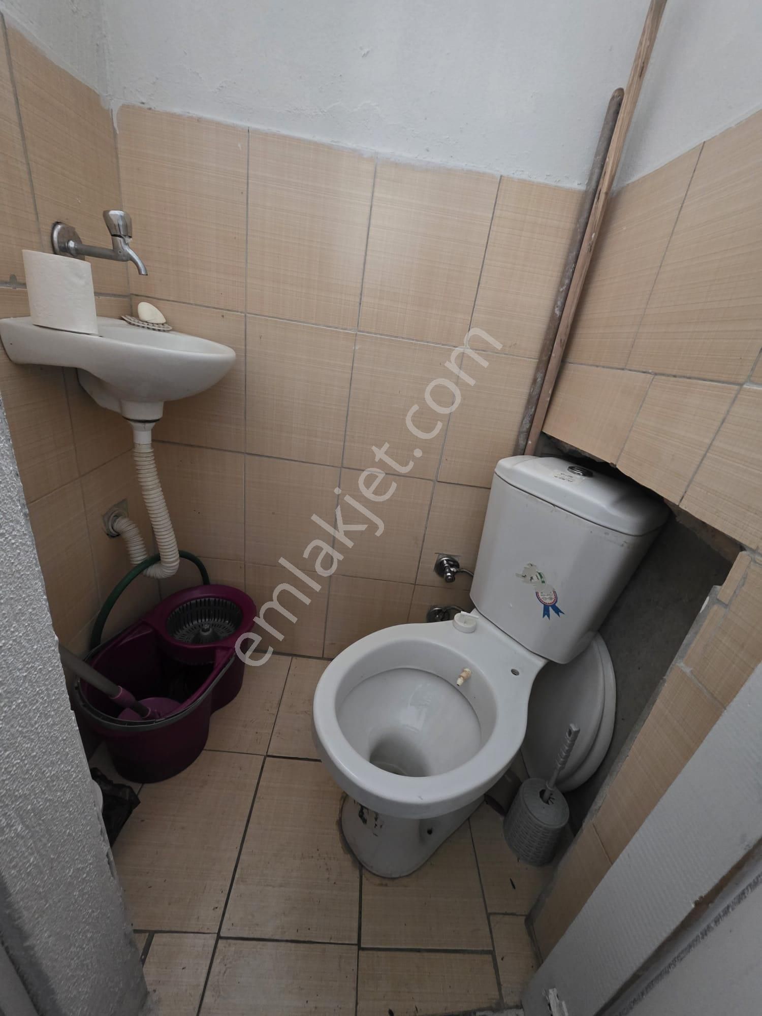Kiralık Dükkan Pendik Esenyalı Mahallesi - Görsel 14